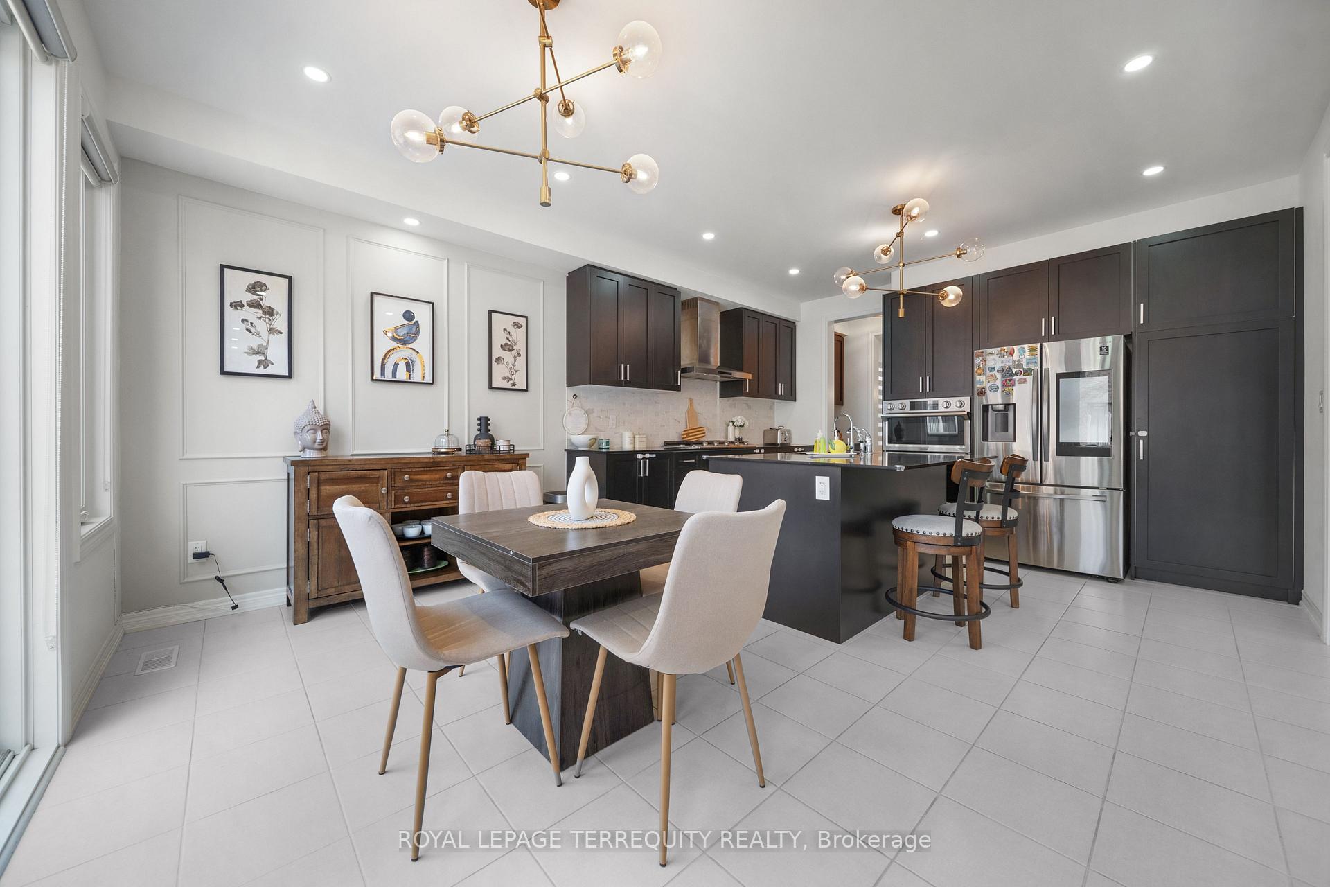 Photo 16 of 372 Clockwork Drive, Brampton, Northwest Brampton — HOMEH