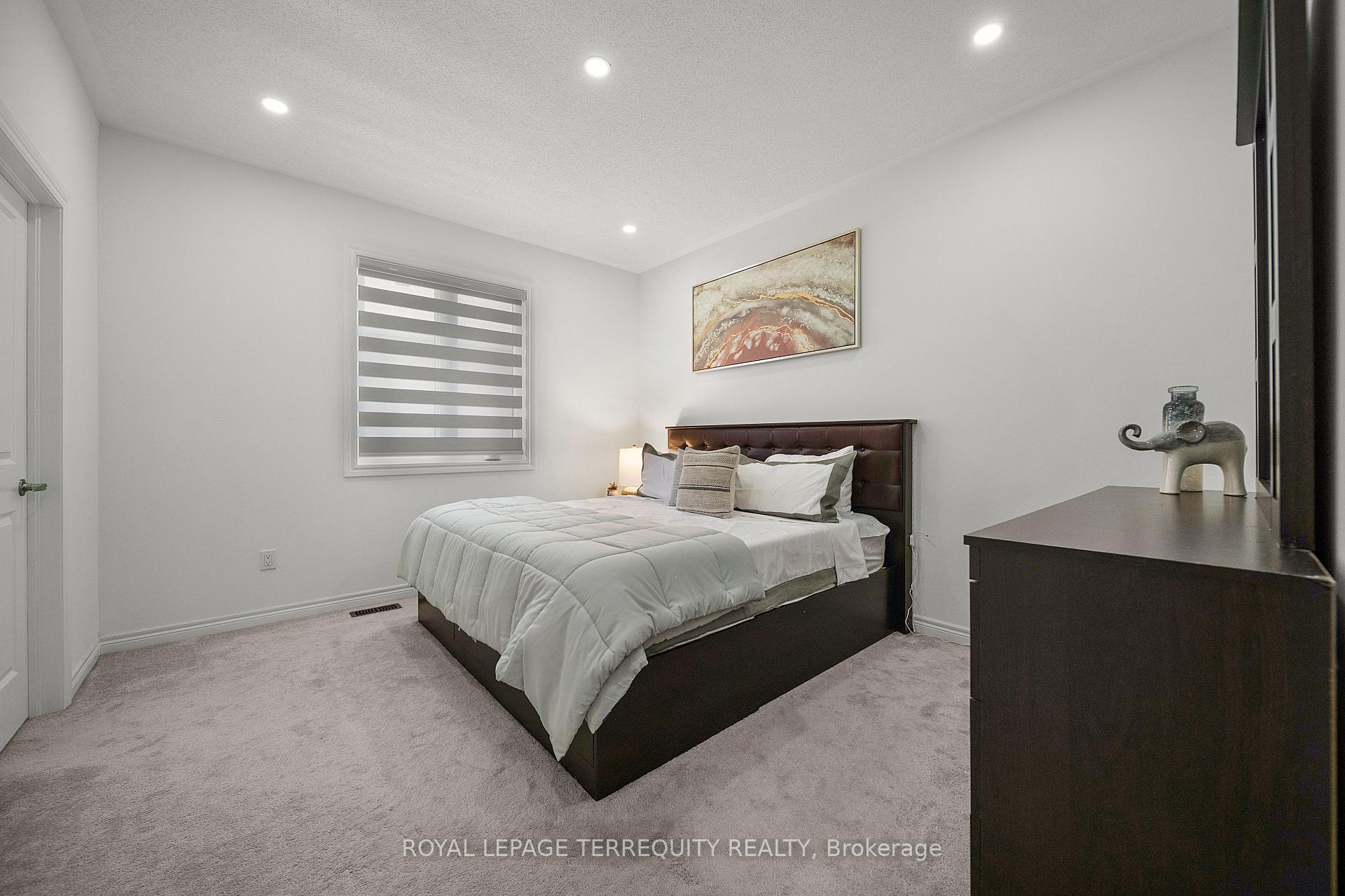 Photo 36 of 372 Clockwork Drive, Brampton, Northwest Brampton — HOMEH