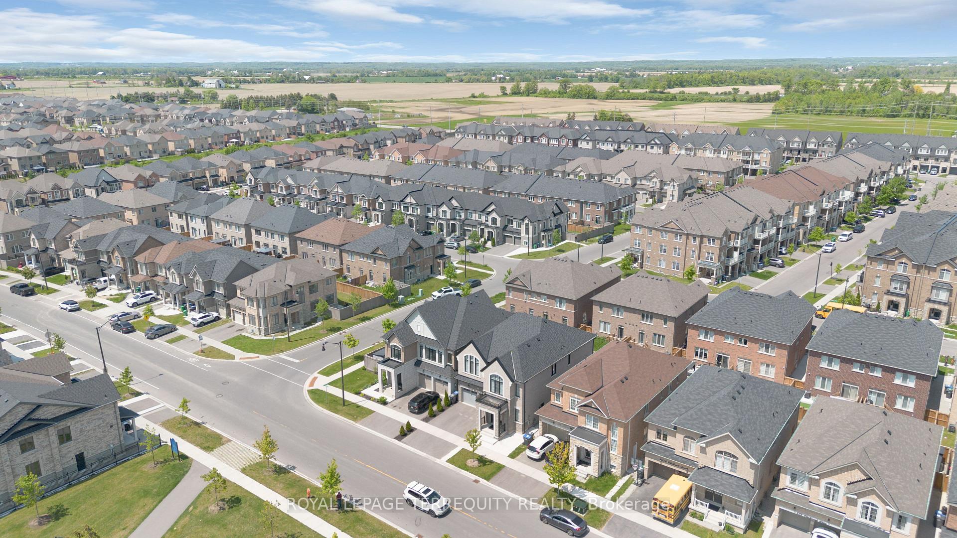Photo 46 of 372 Clockwork Drive, Brampton, Northwest Brampton — HOMEH