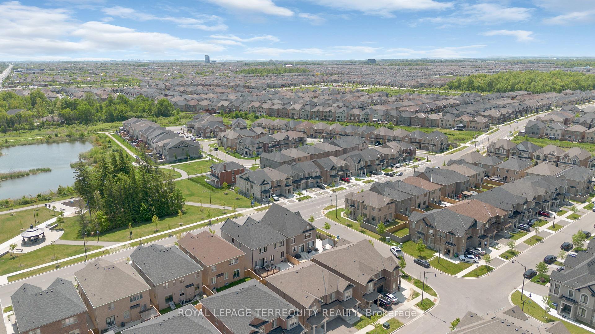 Photo 48 of 372 Clockwork Drive, Brampton, Northwest Brampton — HOMEH