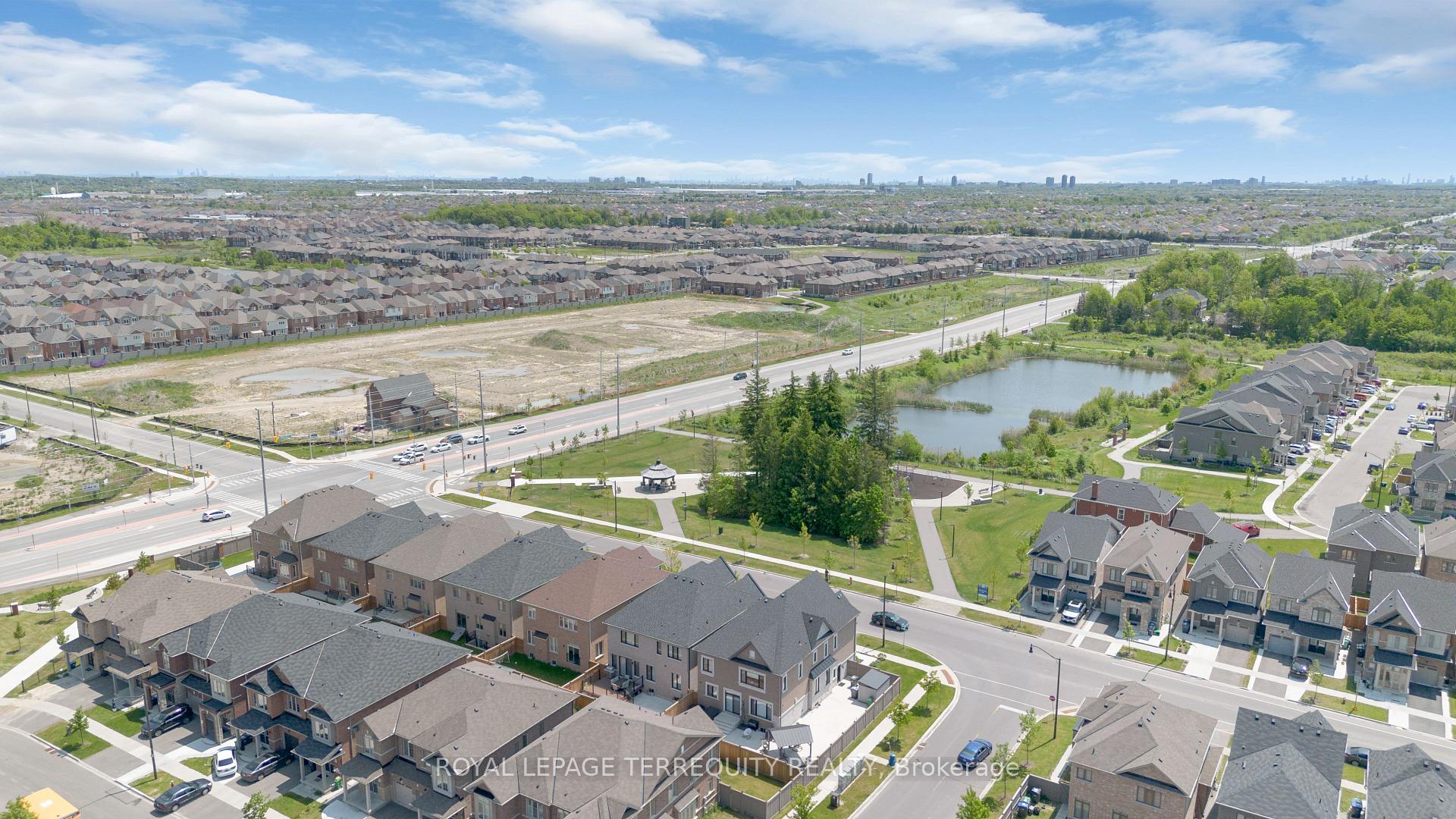 Photo 50 of 372 Clockwork Drive, Brampton, Northwest Brampton — HOMEH