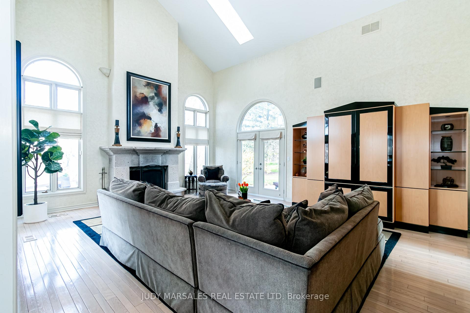 Photo 15 of 66B South Street W, Hamilton, Dundas — HOMEH