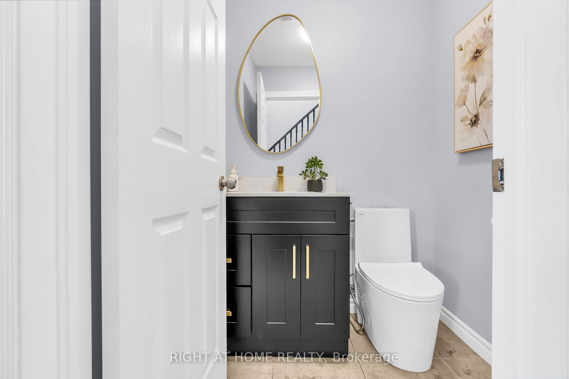 Photo 14 of 25 Stoneglen Way, Hamilton, Mount Hope — HOMEH