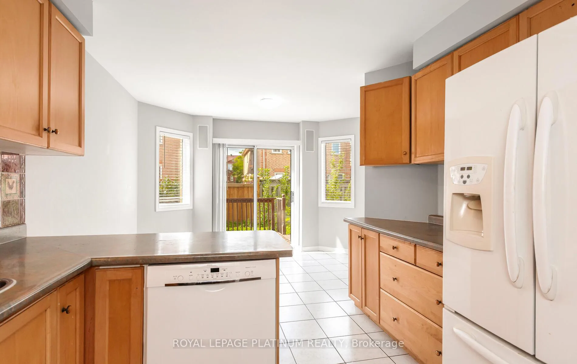 Photo 9 of 51 Ripley Crescent, Brampton, Fletcher's West — HOMEH