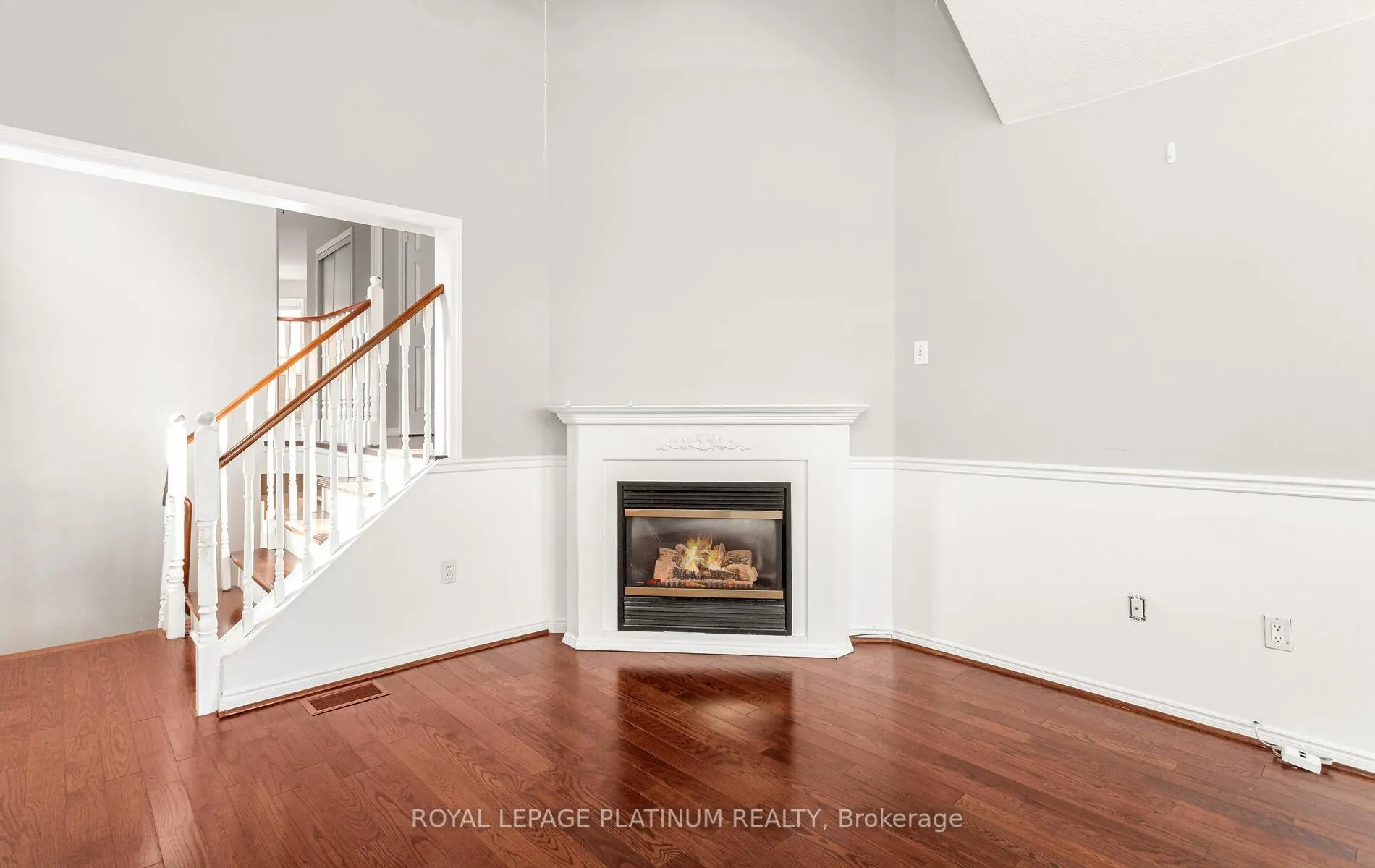 Photo 20 of 51 Ripley Crescent, Brampton, Fletcher's West — HOMEH