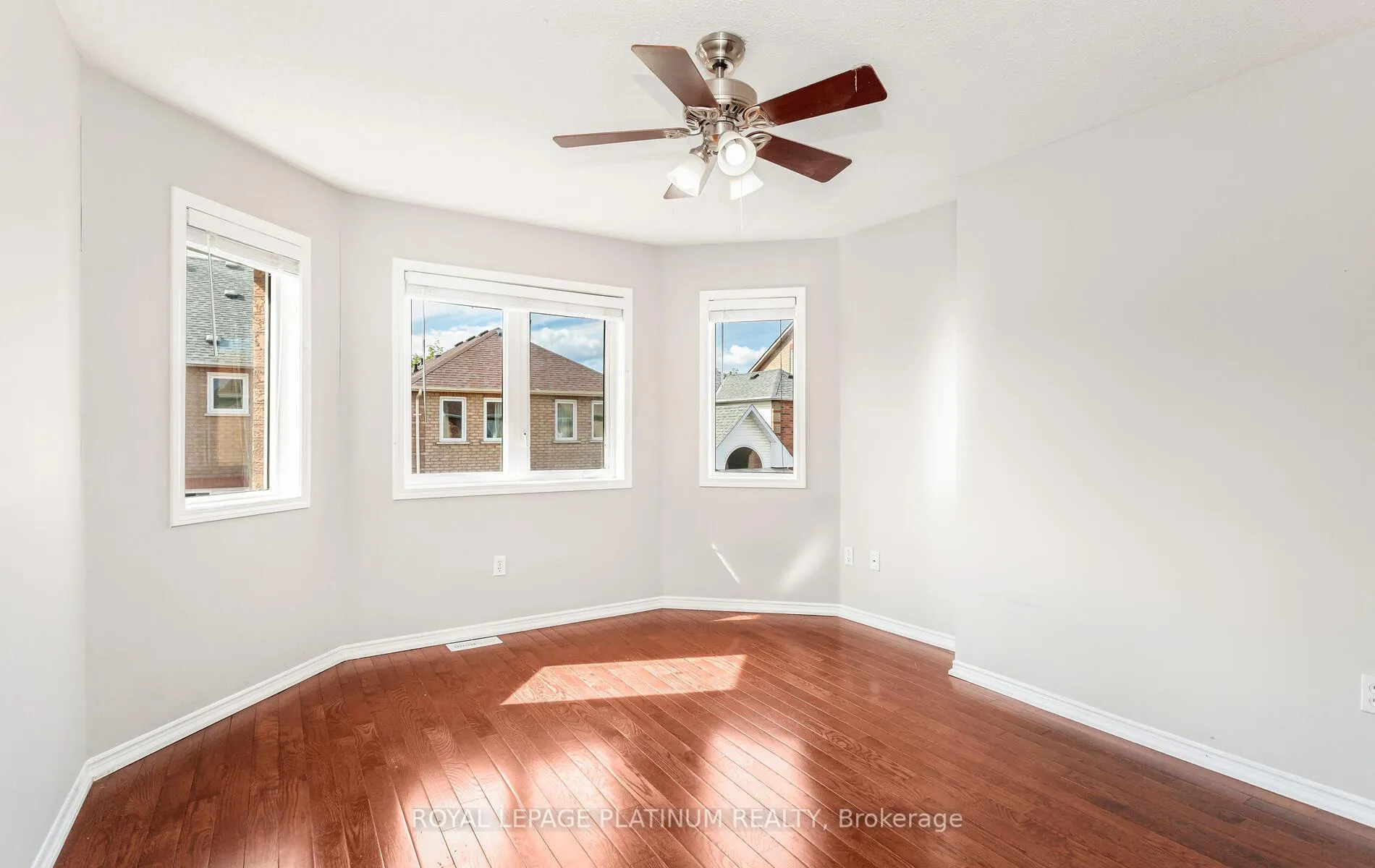 Photo 24 of 51 Ripley Crescent, Brampton, Fletcher's West — HOMEH