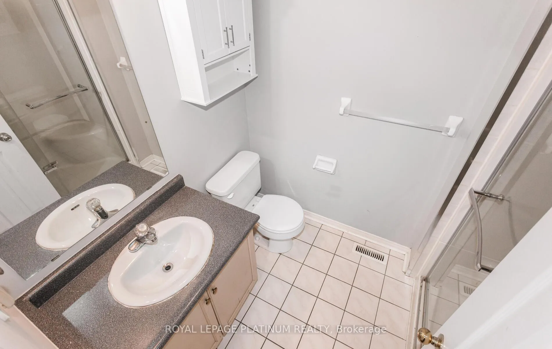 Photo 32 of 51 Ripley Crescent, Brampton, Fletcher's West — HOMEH
