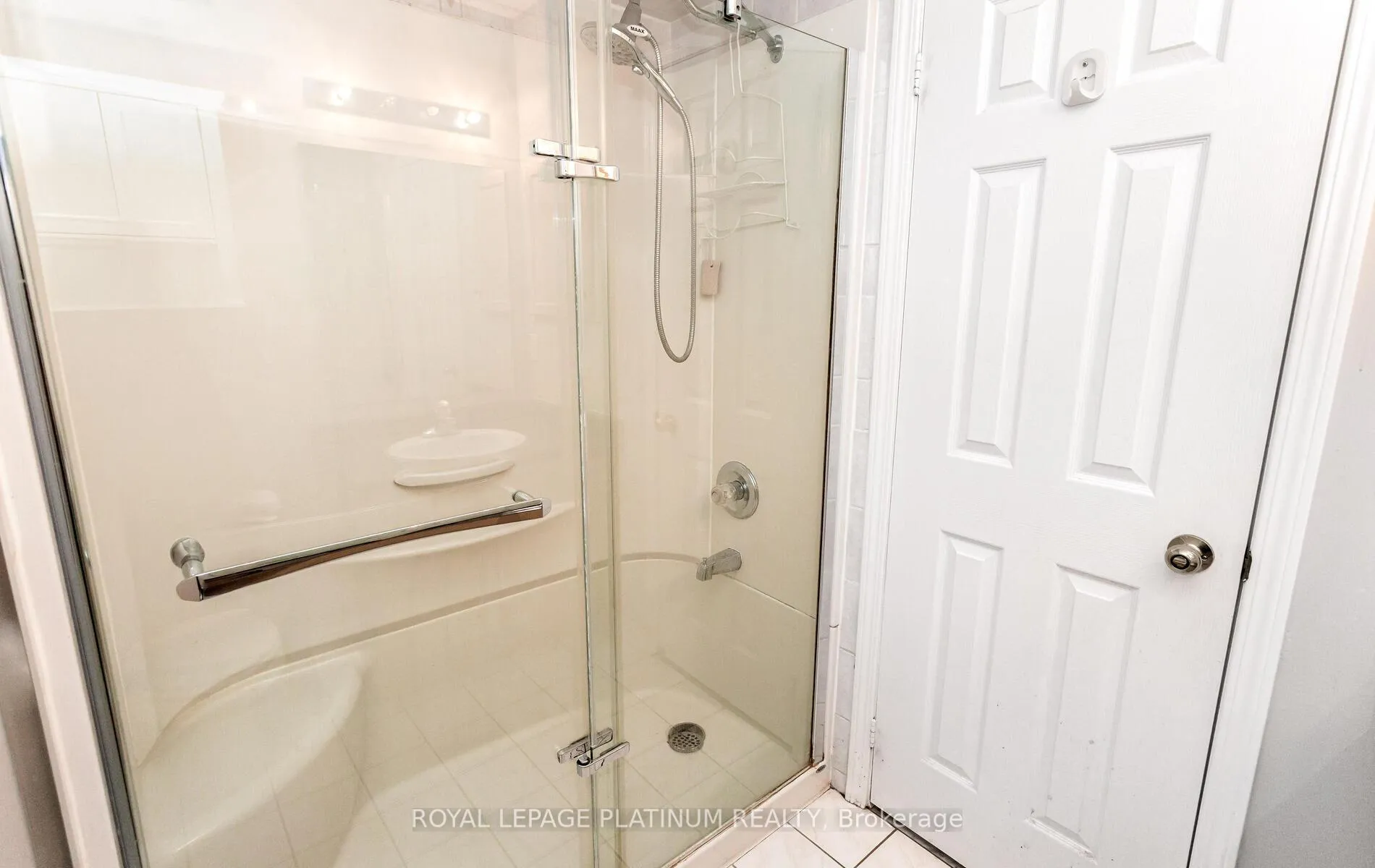 Photo 33 of 51 Ripley Crescent, Brampton, Fletcher's West — HOMEH