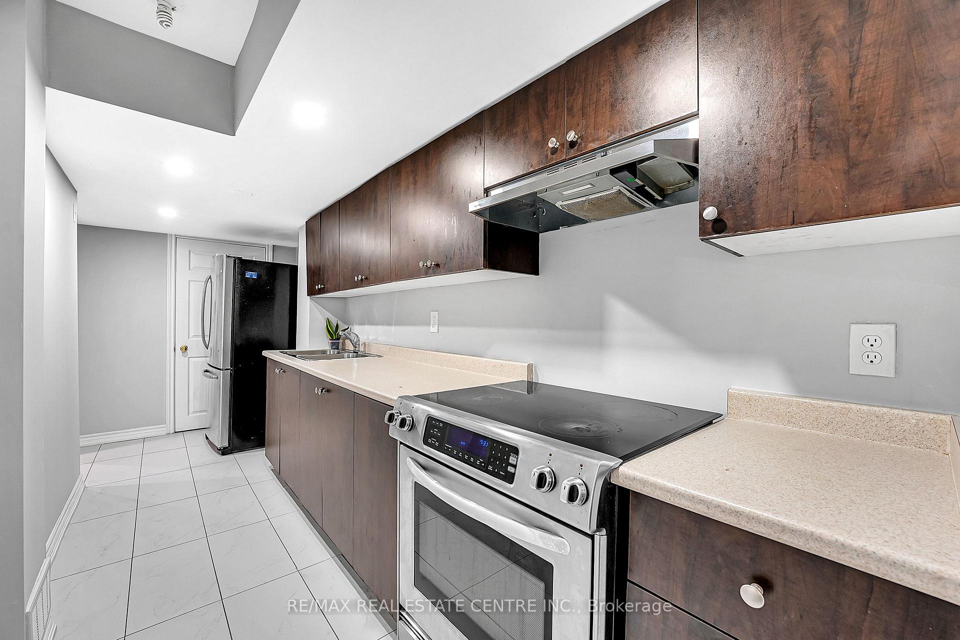 Photo 36 of 245 Checkerberry Crescent, Brampton, Sandringham-Wellington — HOMEH