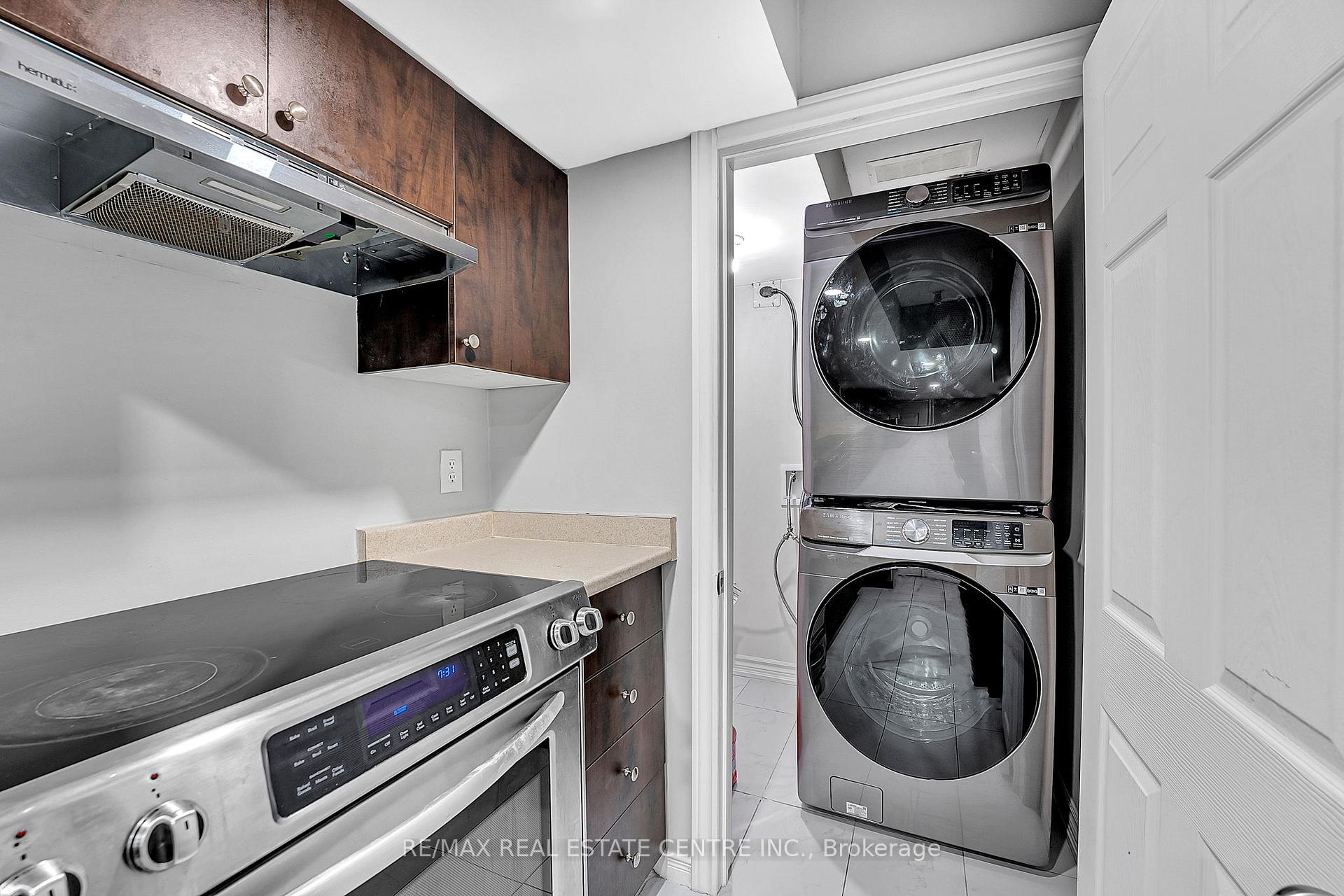 Photo 37 of 245 Checkerberry Crescent, Brampton, Sandringham-Wellington — HOMEH