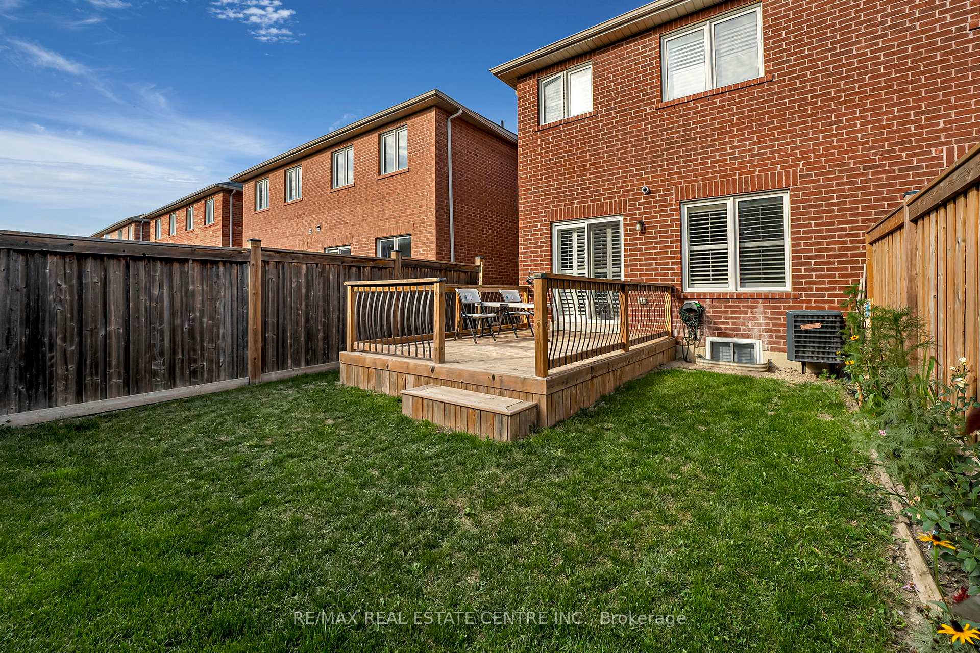 Photo 43 of 245 Checkerberry Crescent, Brampton, Sandringham-Wellington — HOMEH