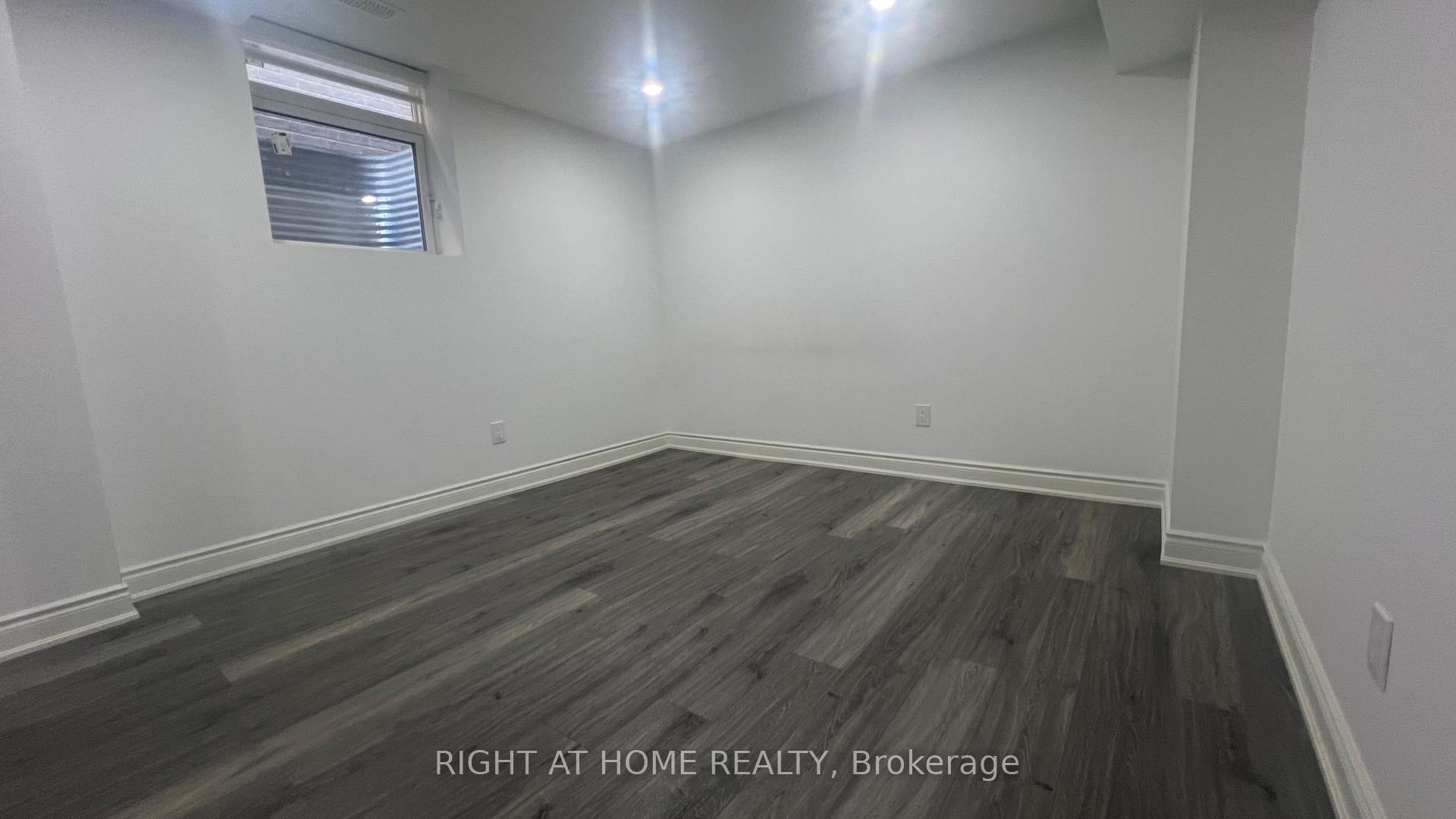 Photo 6 of 6 Grendon Crescent, Brampton, Credit Valley — HOMEH