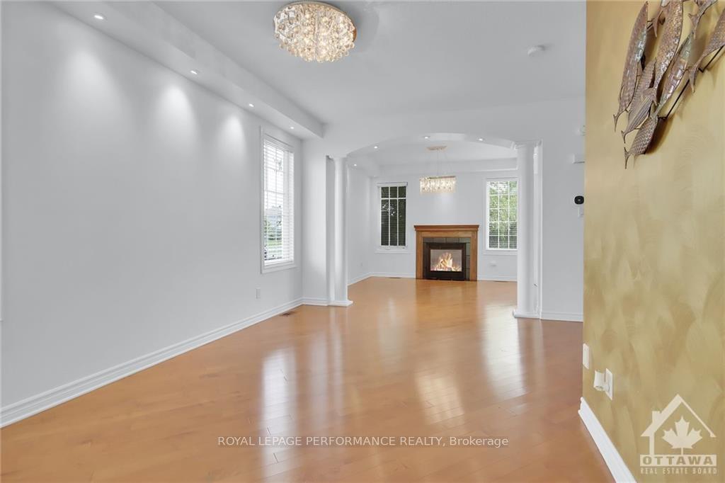 Photo 5 of 2222 Sunset Cove Circle, Ottawa, Barrhaven - Half Moon Bay — HOMEH