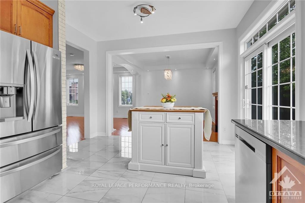 Photo 11 of 2222 Sunset Cove Circle, Ottawa, Barrhaven - Half Moon Bay — HOMEH