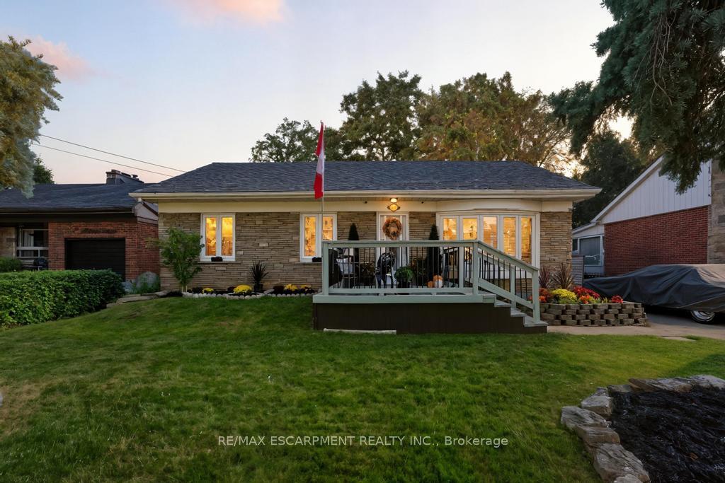 Front of 11 Beland Court