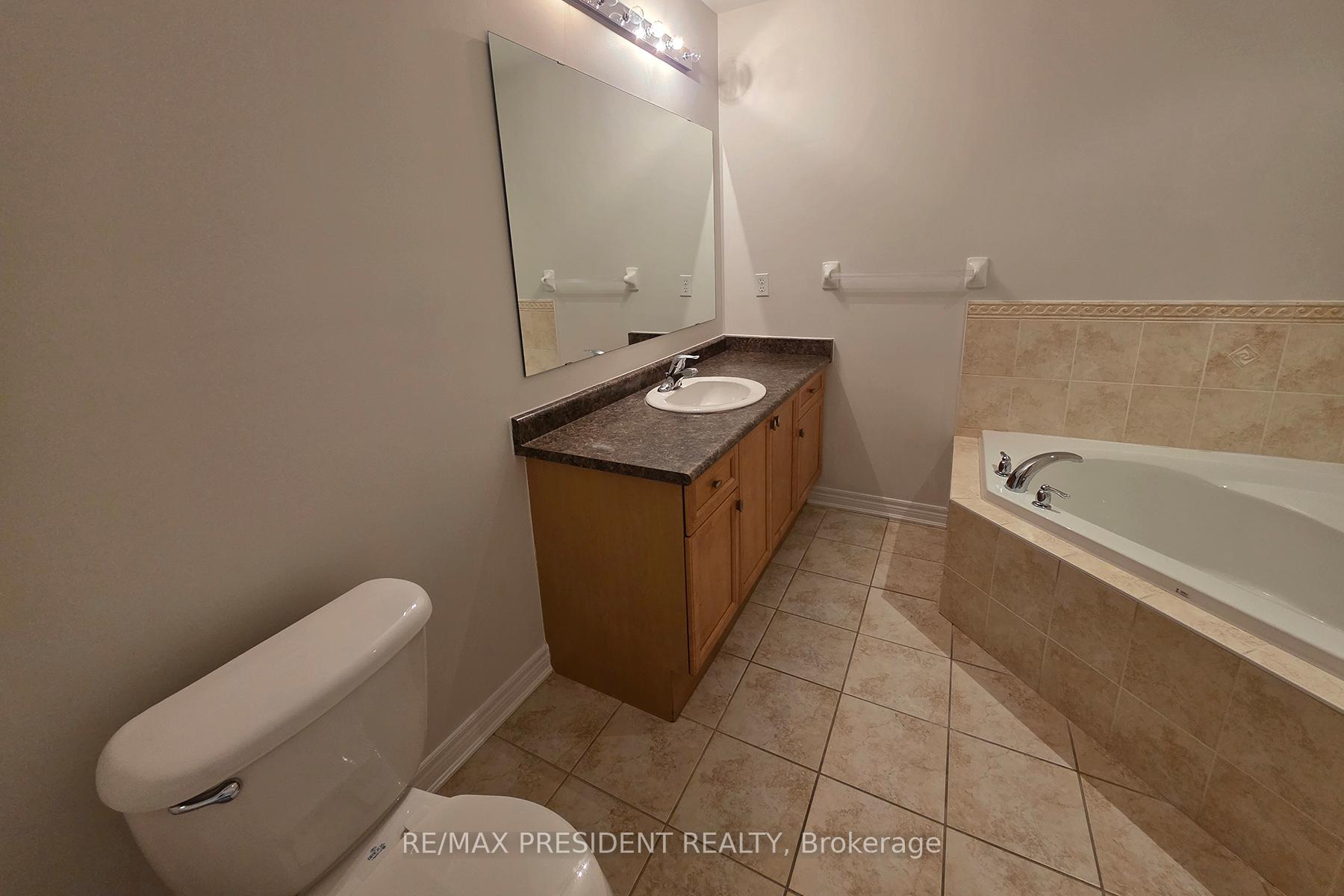 Photo 20 of 101 Royal Vista Road, Brampton, Bram West — HOMEH