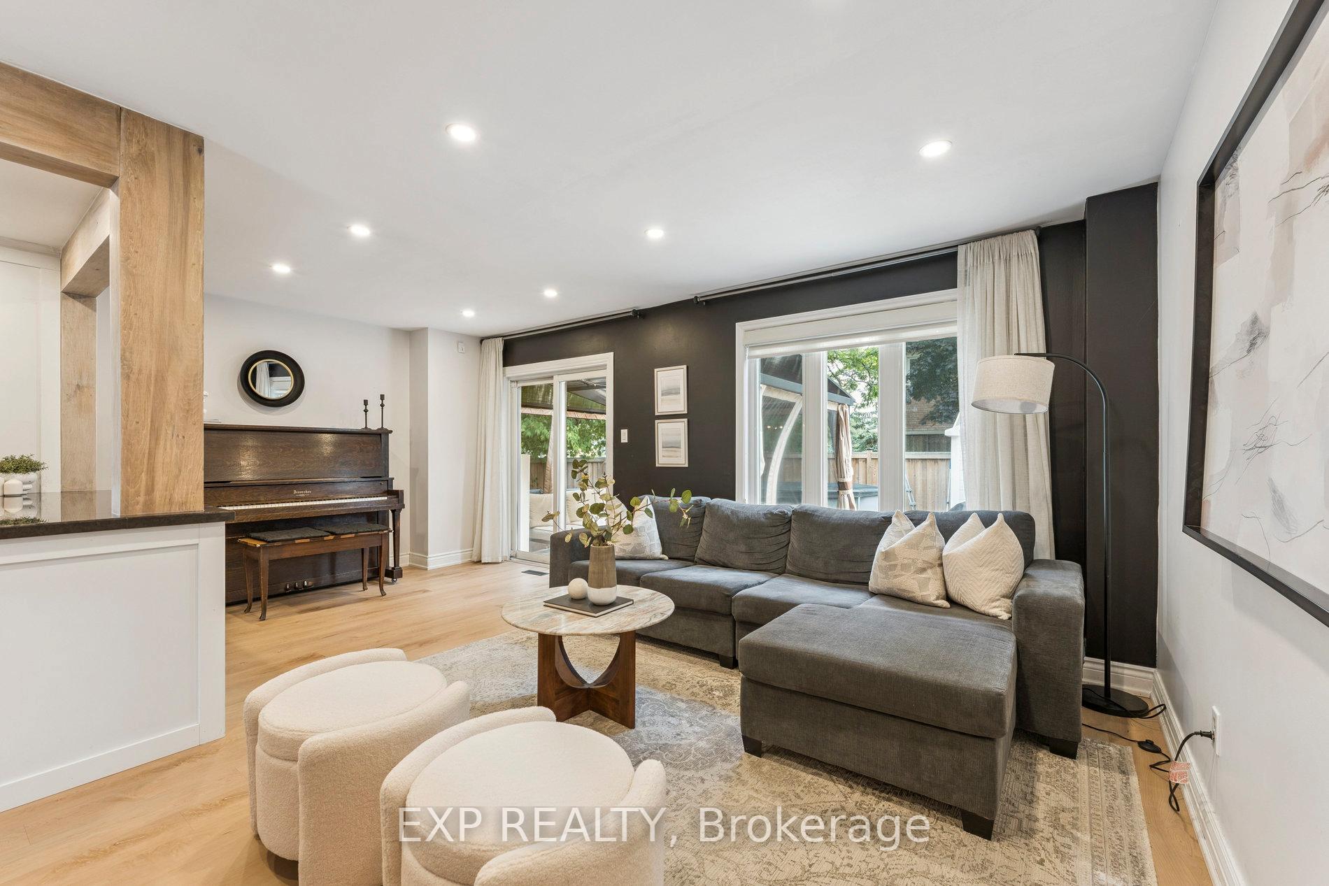 Photo 6 of 29 Driftwood Crescent, Brampton, Heart Lake East — HOMEH