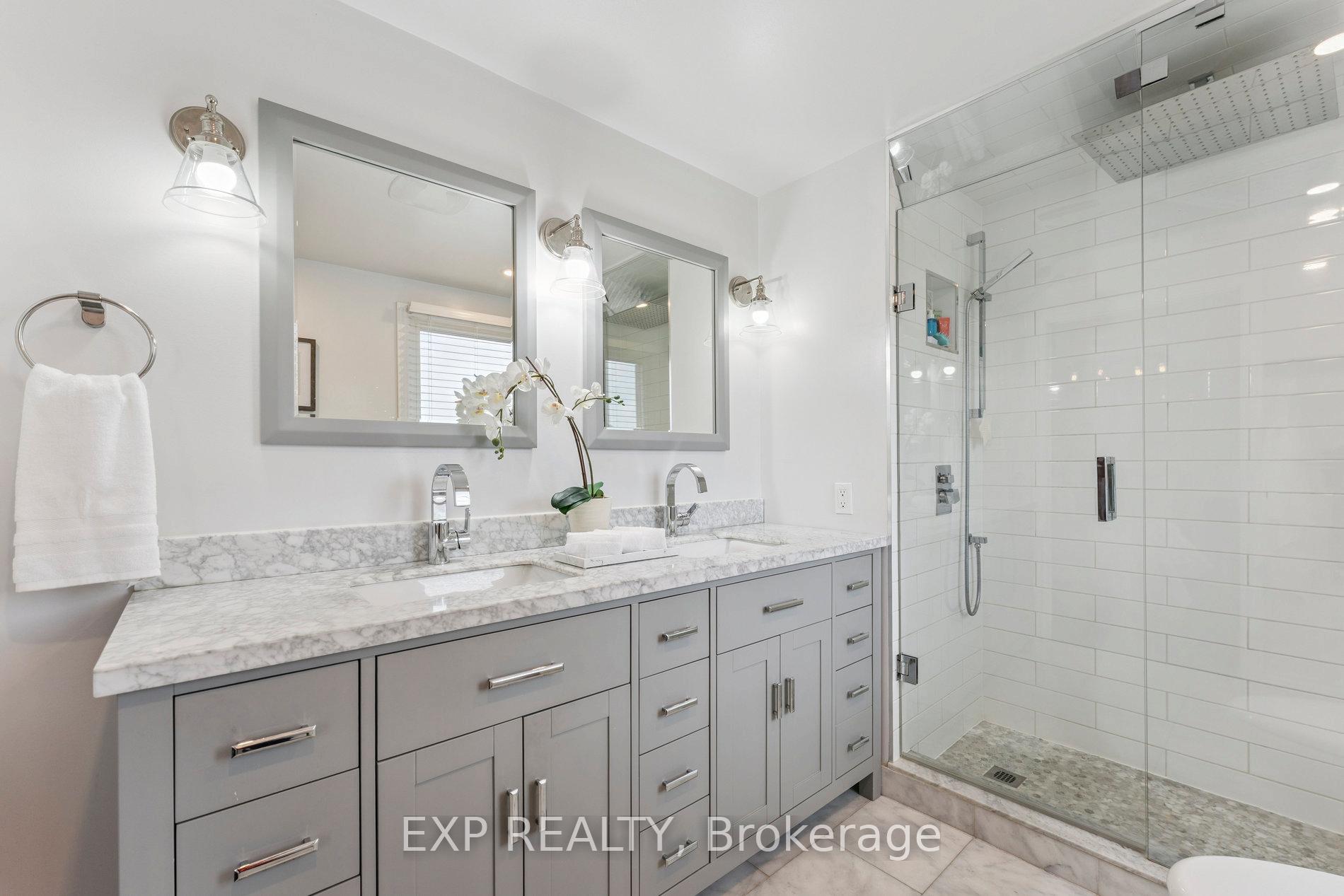 Photo 24 of 29 Driftwood Crescent, Brampton, Heart Lake East — HOMEH