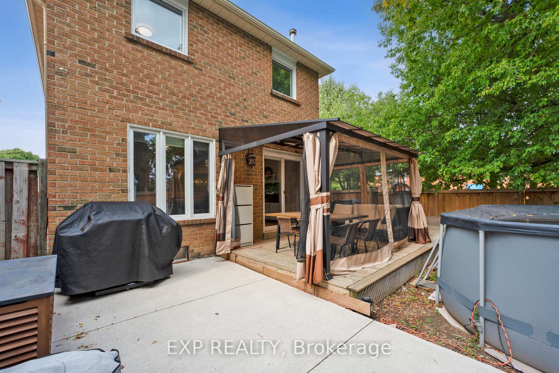 Photo 37 of 29 Driftwood Crescent, Brampton, Heart Lake East — HOMEH