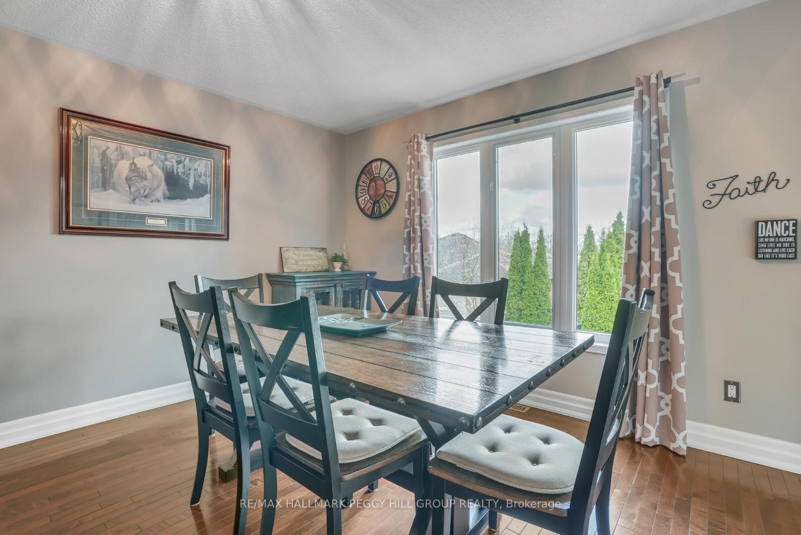 Photo 7 of 16 Todd Drive, Barrie, Bayshore — HOMEH