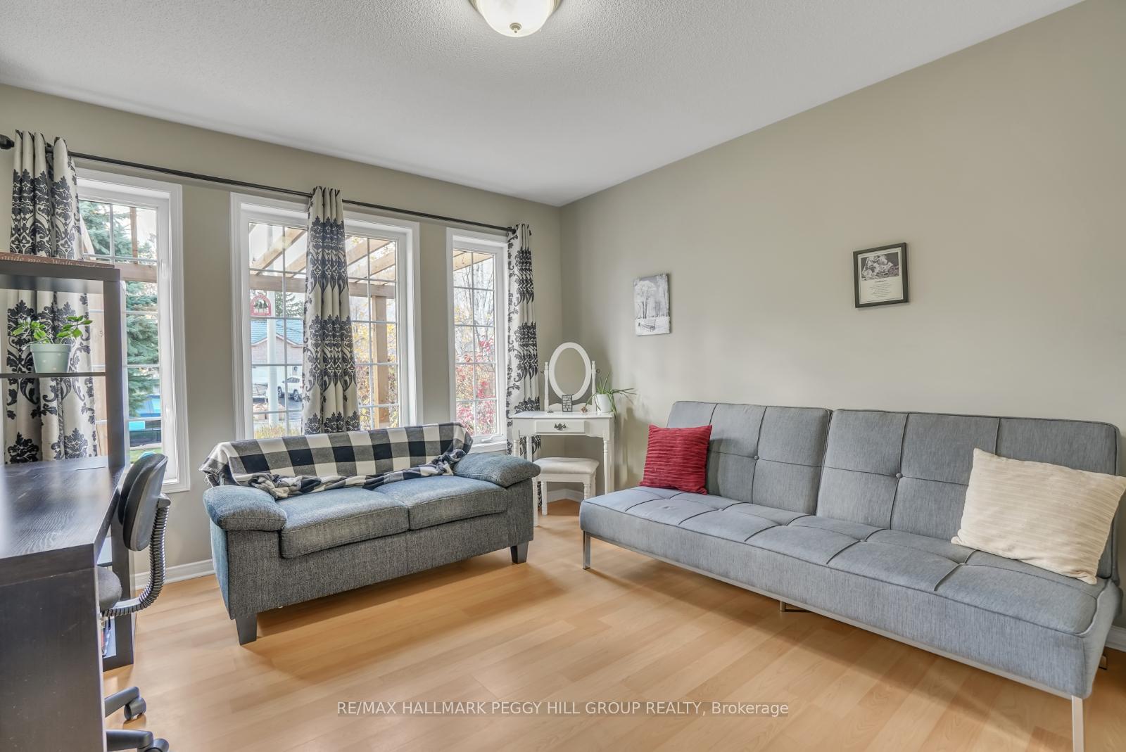 Photo 14 of 16 Todd Drive, Barrie, Bayshore — HOMEH