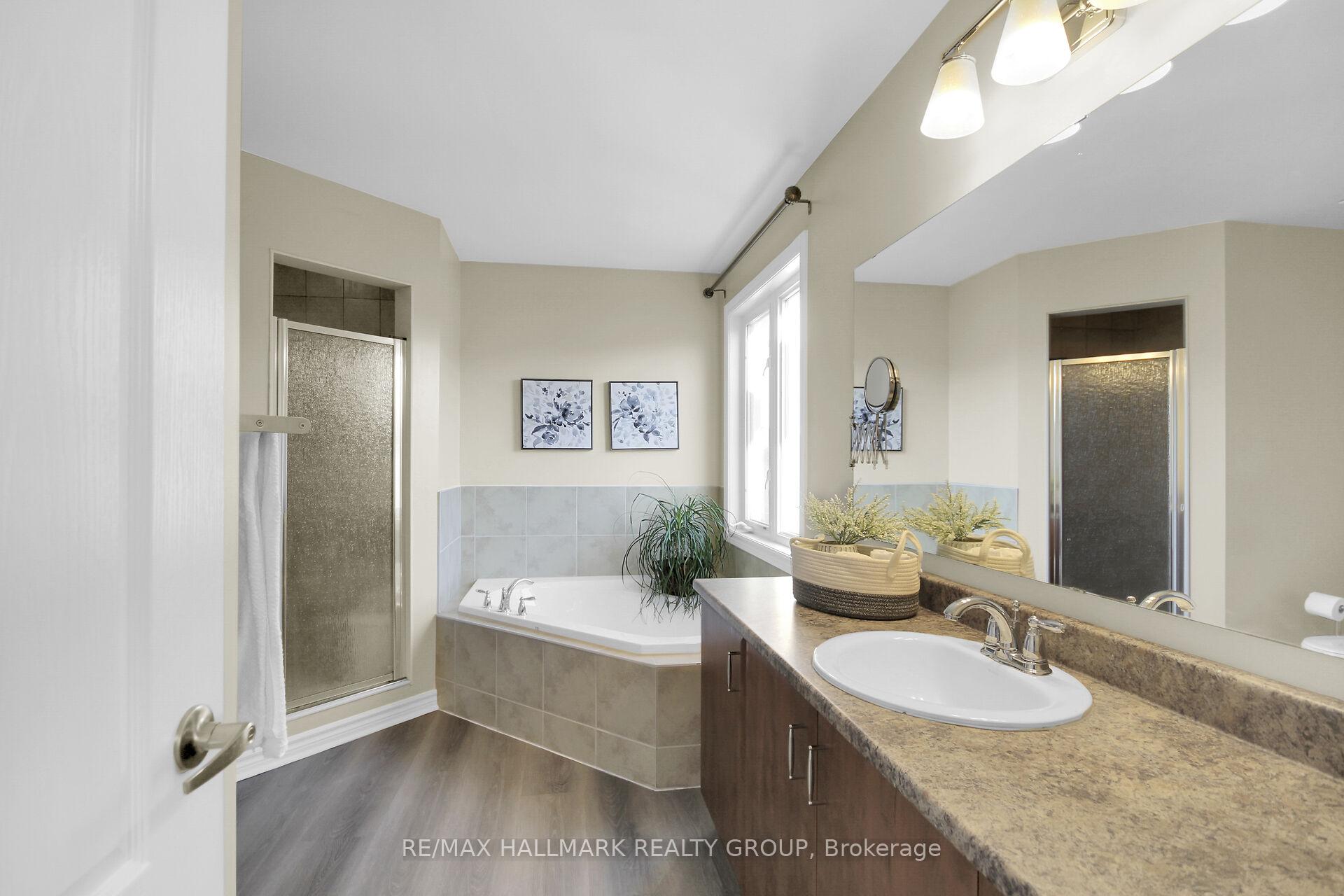 Photo 21 of 3590 Cambrian Road, Ottawa, Barrhaven - Half Moon Bay — HOMEH