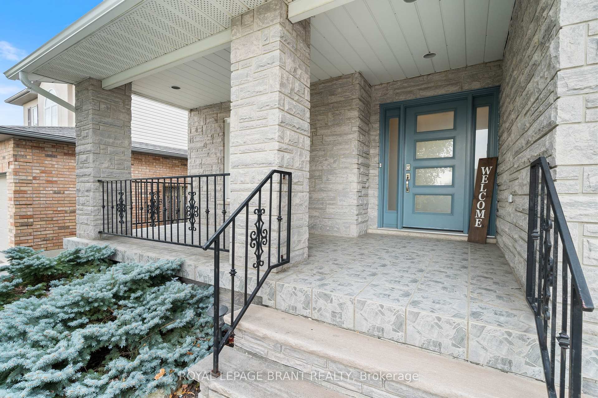 Photo 8 of 110 Fieldway Drive, Hamilton, Bruleville — HOMEH