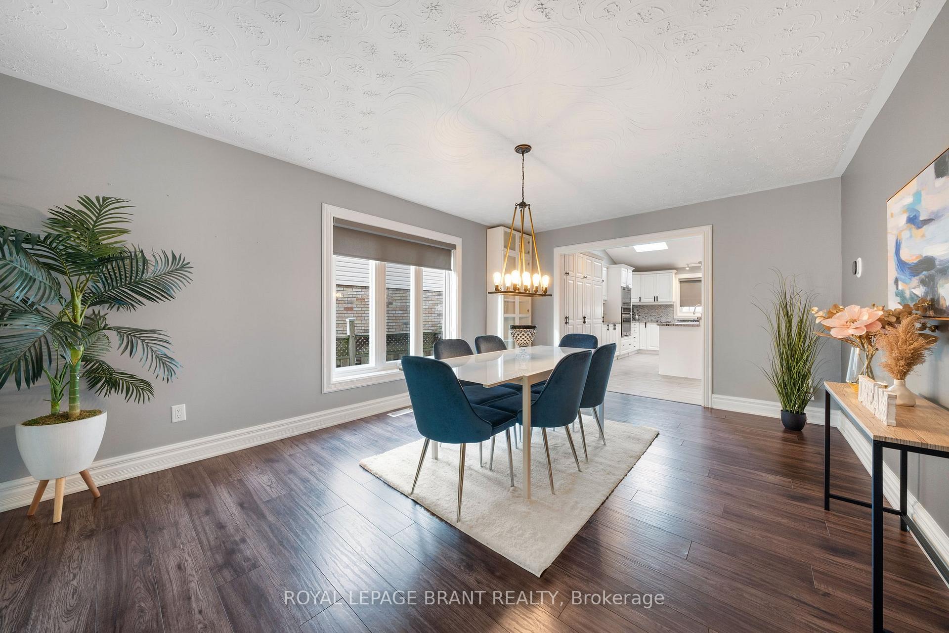 Photo 15 of 110 Fieldway Drive, Hamilton, Bruleville — HOMEH