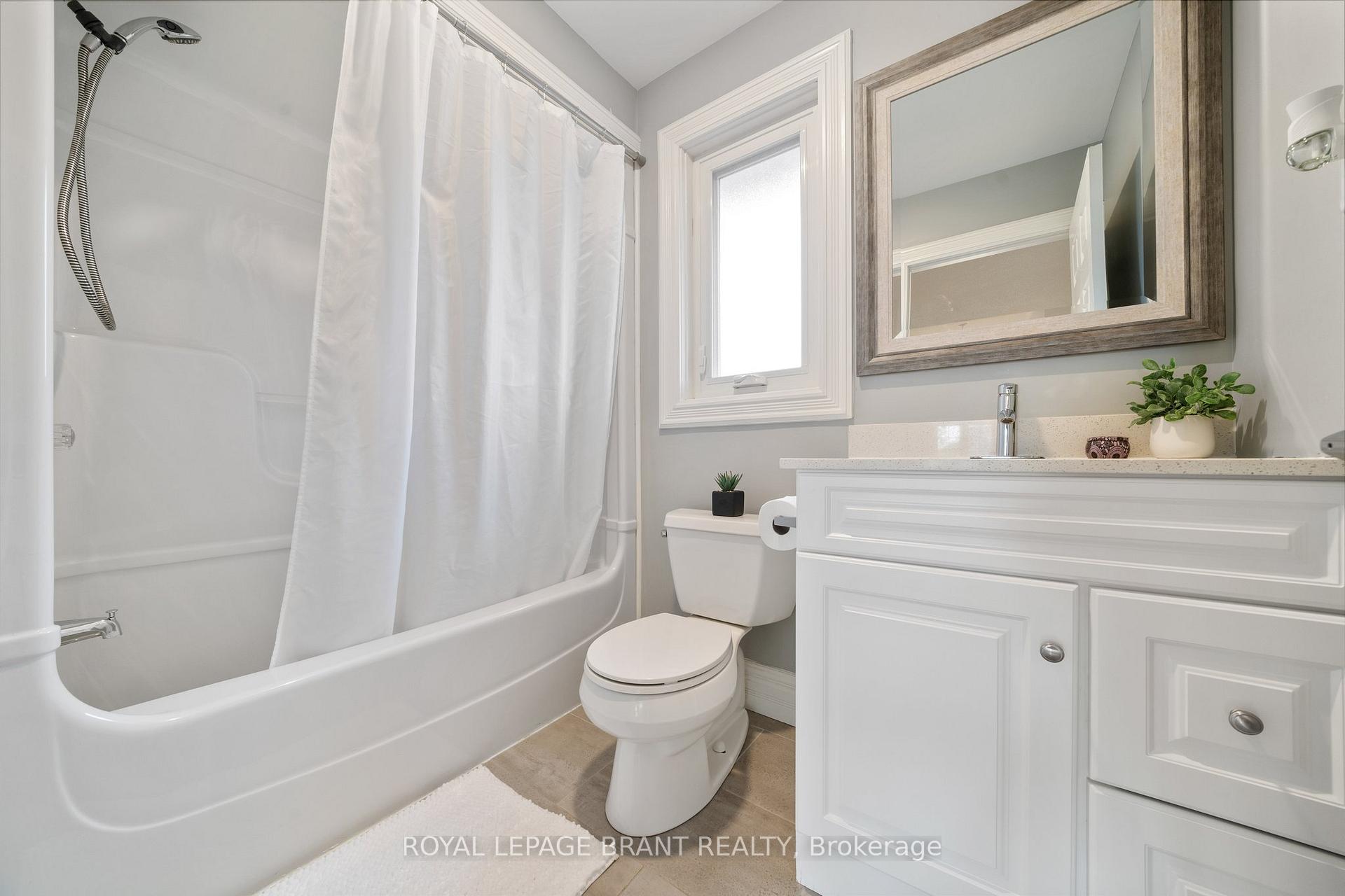Photo 31 of 110 Fieldway Drive, Hamilton, Bruleville — HOMEH