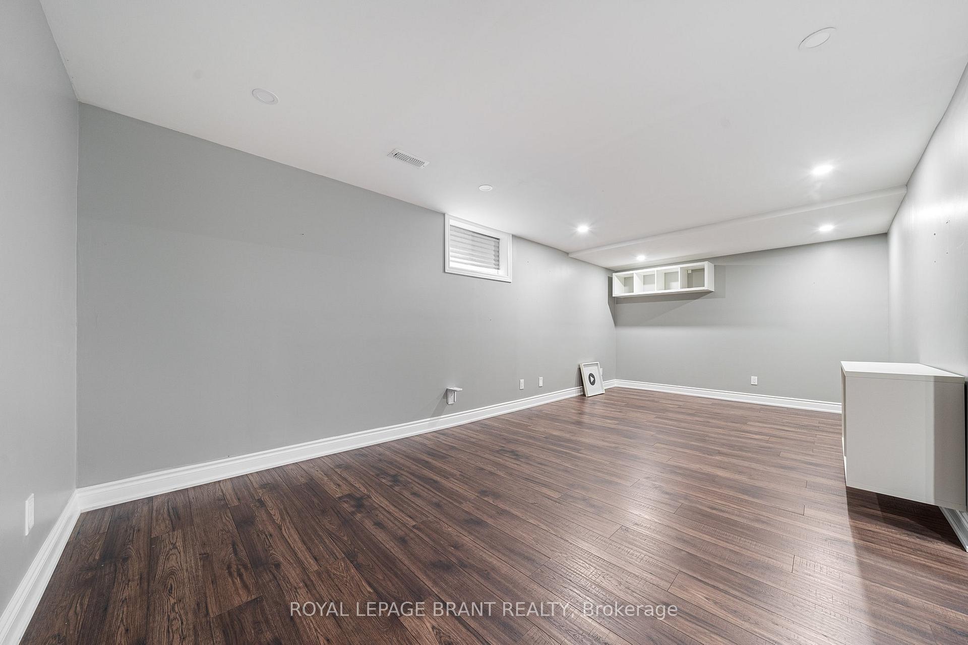 Photo 36 of 110 Fieldway Drive, Hamilton, Bruleville — HOMEH