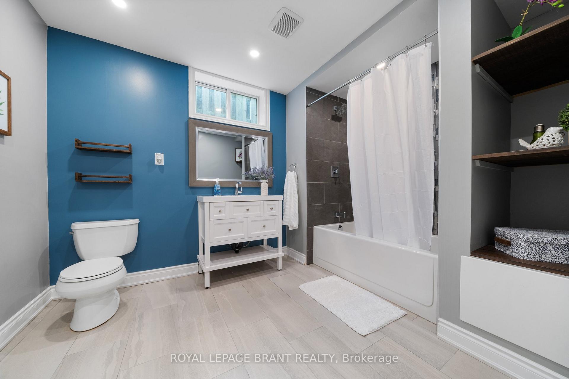 Photo 37 of 110 Fieldway Drive, Hamilton, Bruleville — HOMEH