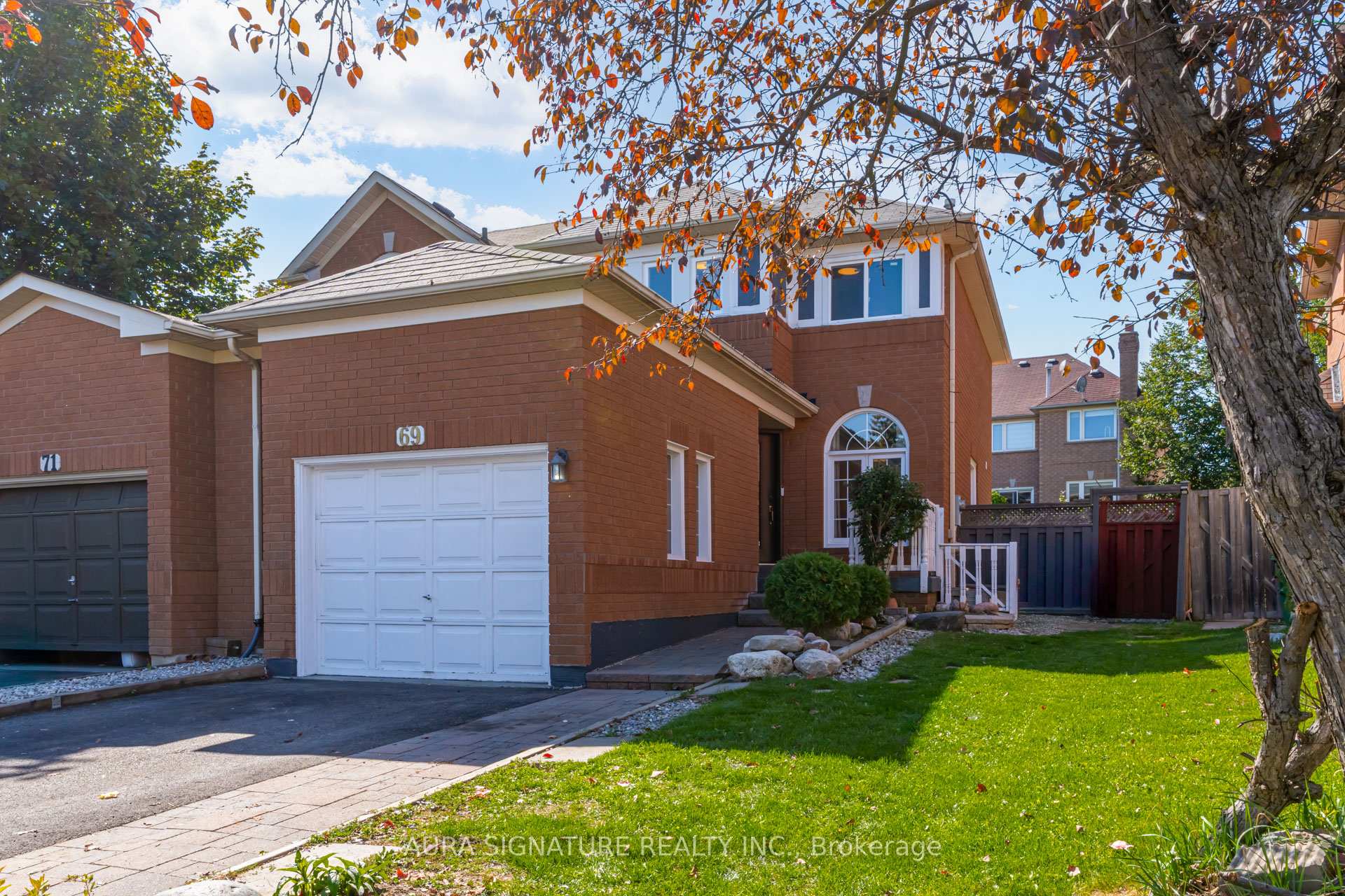 Photo 1 of 69 Alaskan Summit Court, Brampton, Sandringham-Wellington — HOMEH