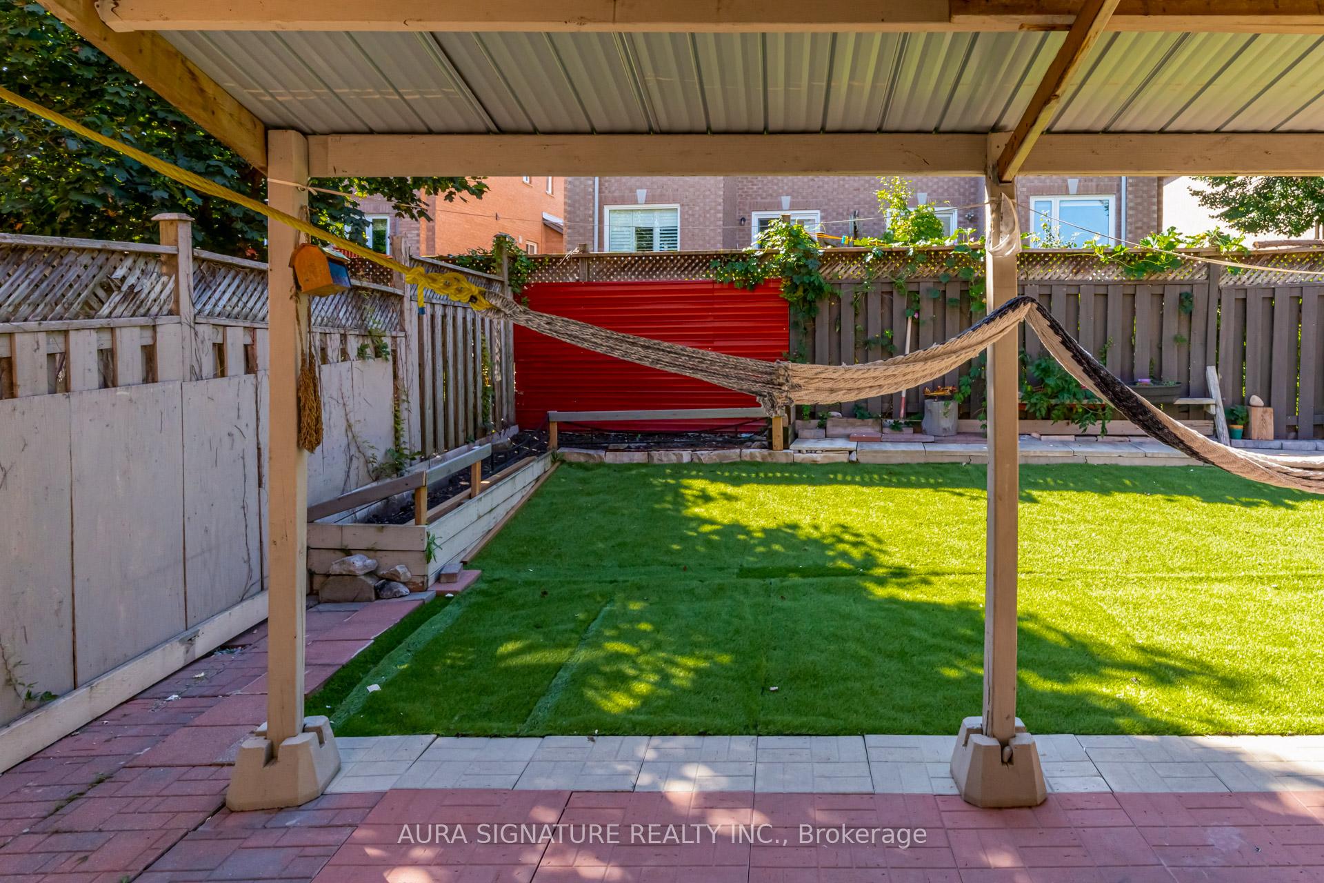 Photo 41 of 69 Alaskan Summit Court, Brampton, Sandringham-Wellington — HOMEH