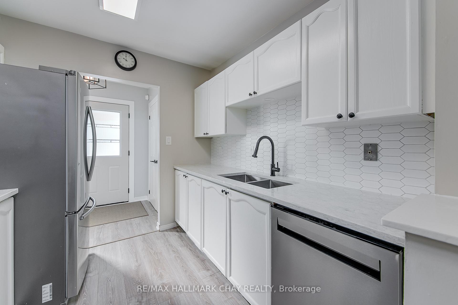 Photo 14 of 40 Knicely Road, Barrie, Painswick North — HOMEH