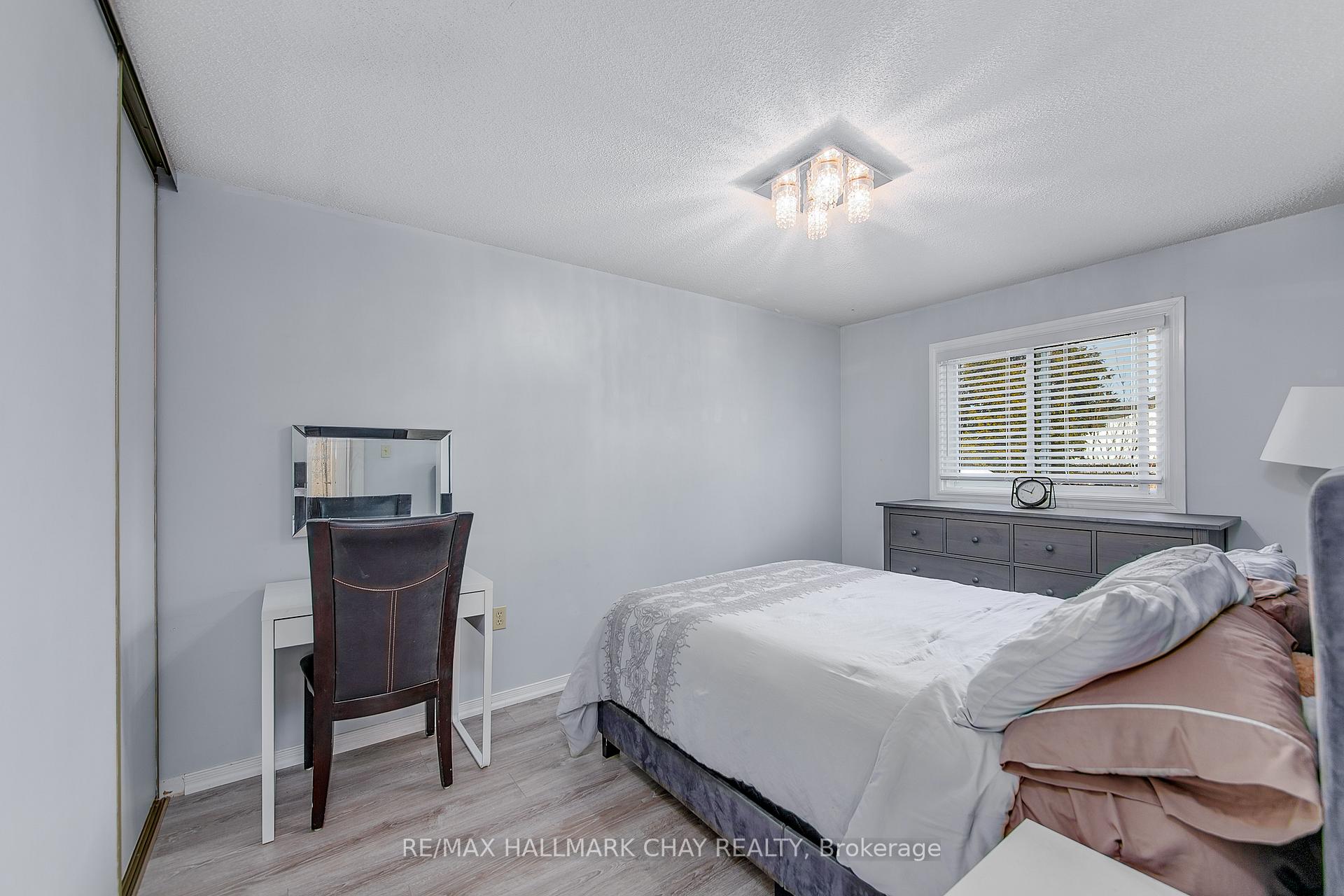 Photo 22 of 40 Knicely Road, Barrie, Painswick North — HOMEH