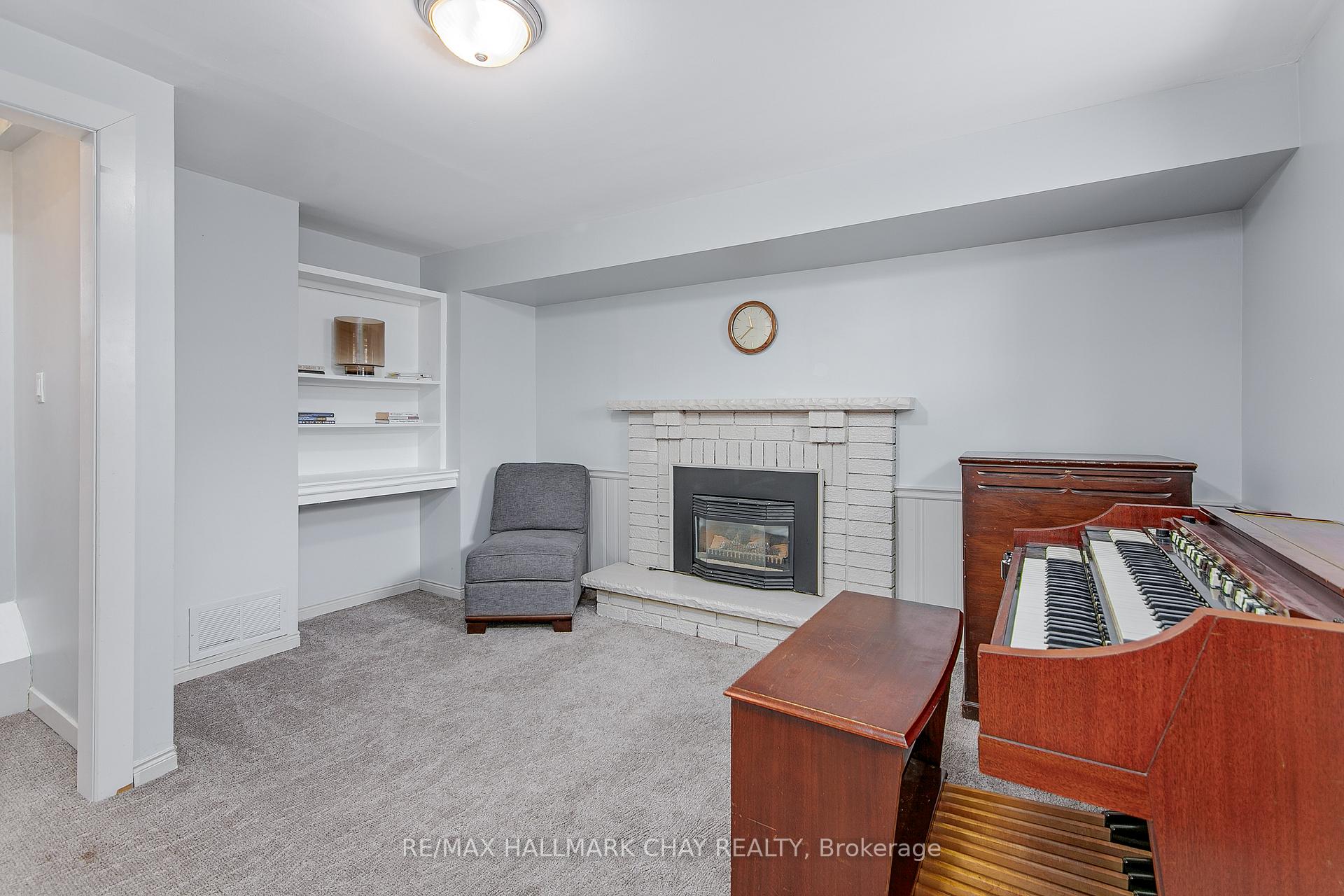 Photo 26 of 40 Knicely Road, Barrie, Painswick North — HOMEH