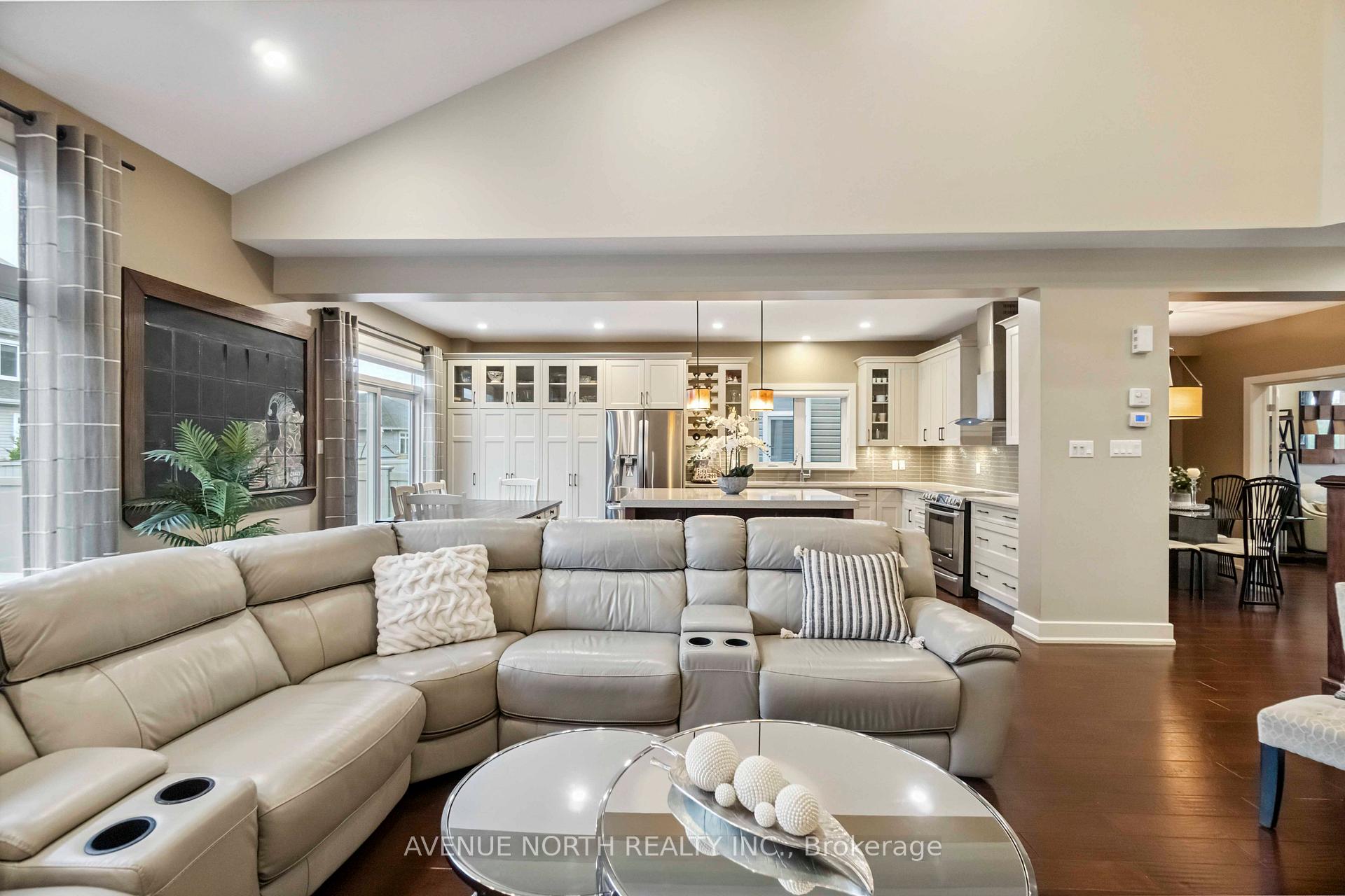 Photo 13 of 718 Bunchberry Way, Ottawa, Blossom Park/Kemp Park/Findlay Creek — HOMEH