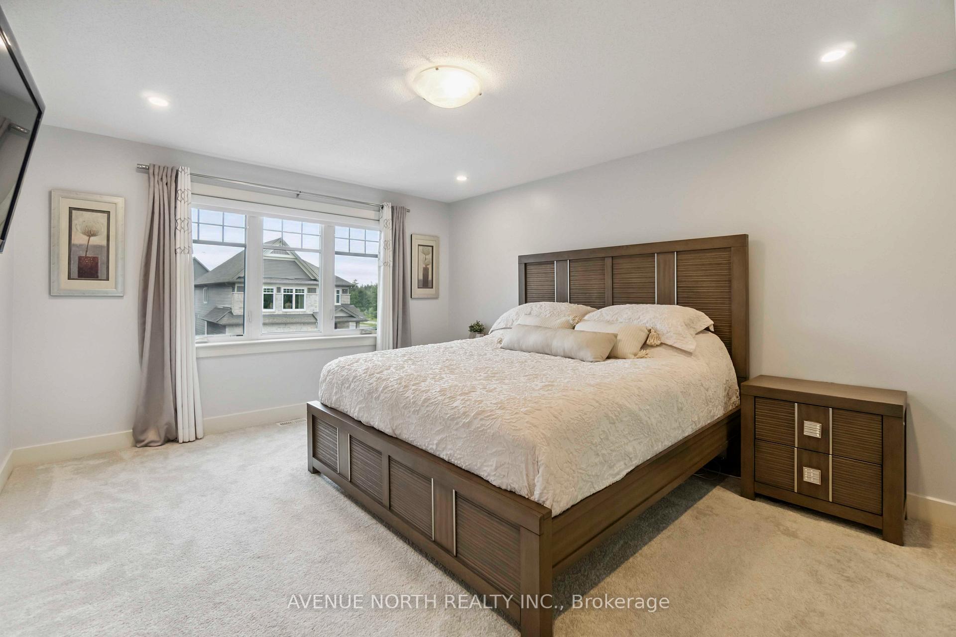 Photo 20 of 718 Bunchberry Way, Ottawa, Blossom Park/Kemp Park/Findlay Creek — HOMEH