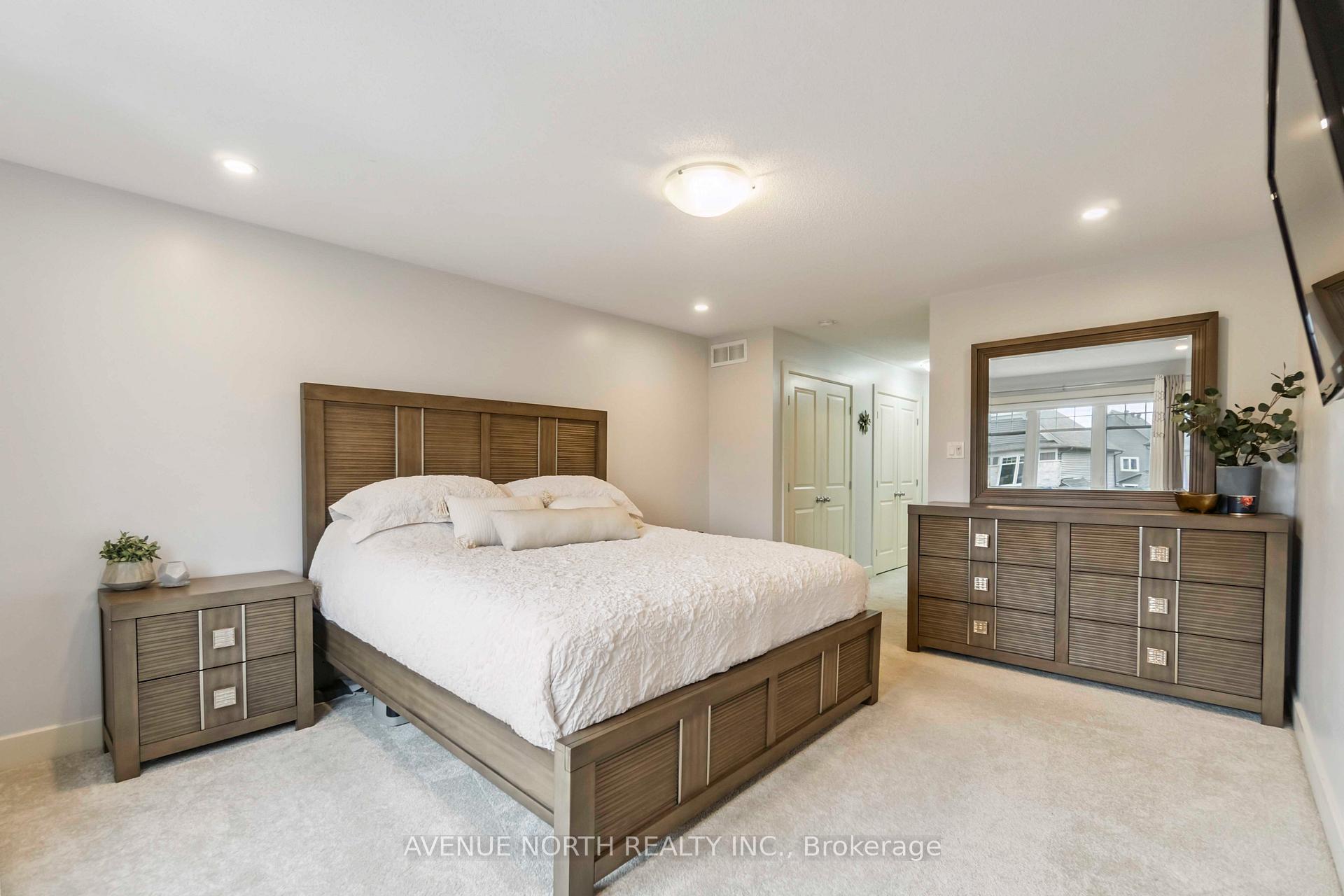 Photo 25 of 718 Bunchberry Way, Ottawa, Blossom Park/Kemp Park/Findlay Creek — HOMEH