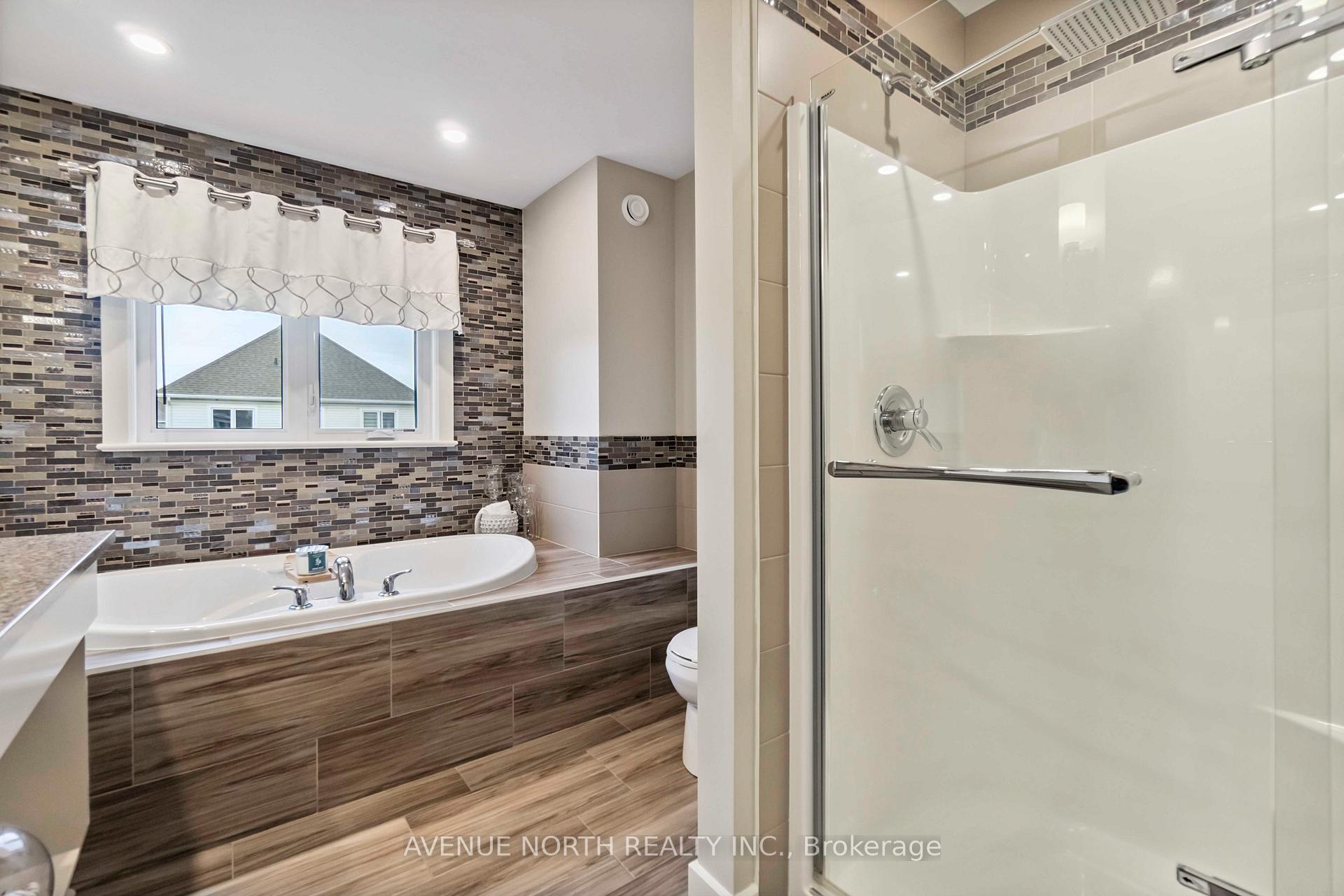 Photo 26 of 718 Bunchberry Way, Ottawa, Blossom Park/Kemp Park/Findlay Creek — HOMEH