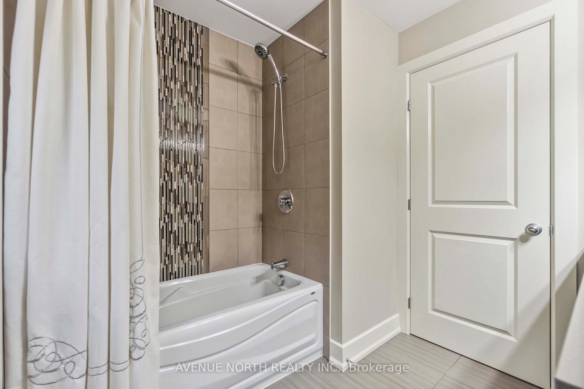 Photo 33 of 718 Bunchberry Way, Ottawa, Blossom Park/Kemp Park/Findlay Creek — HOMEH
