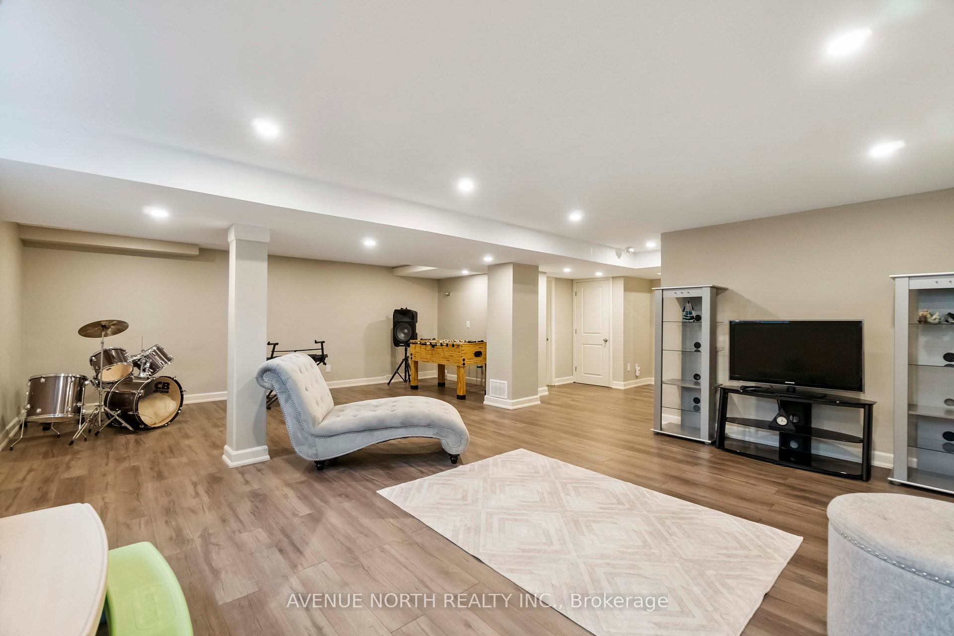 Photo 38 of 718 Bunchberry Way, Ottawa, Blossom Park/Kemp Park/Findlay Creek — HOMEH