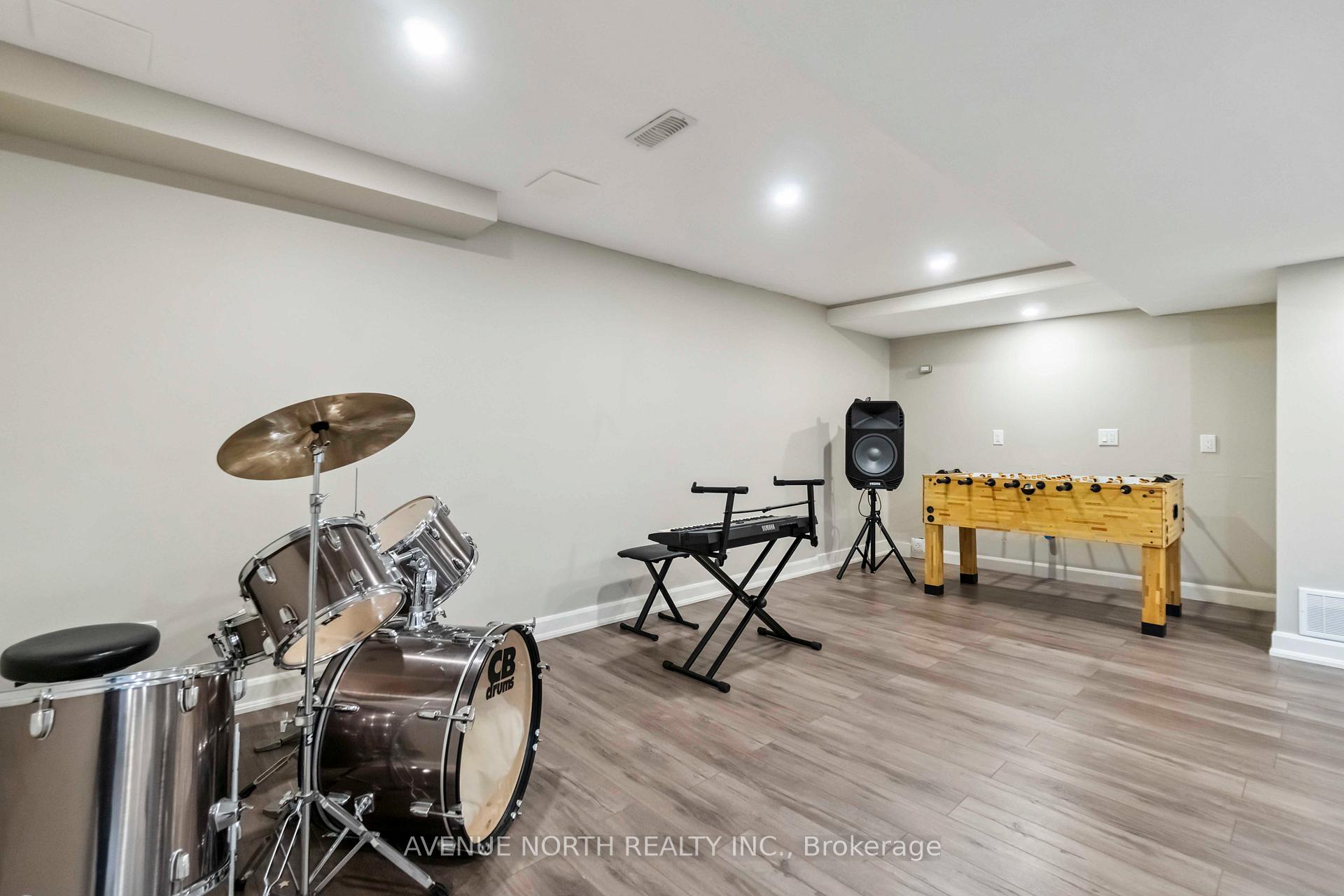 Photo 39 of 718 Bunchberry Way, Ottawa, Blossom Park/Kemp Park/Findlay Creek — HOMEH
