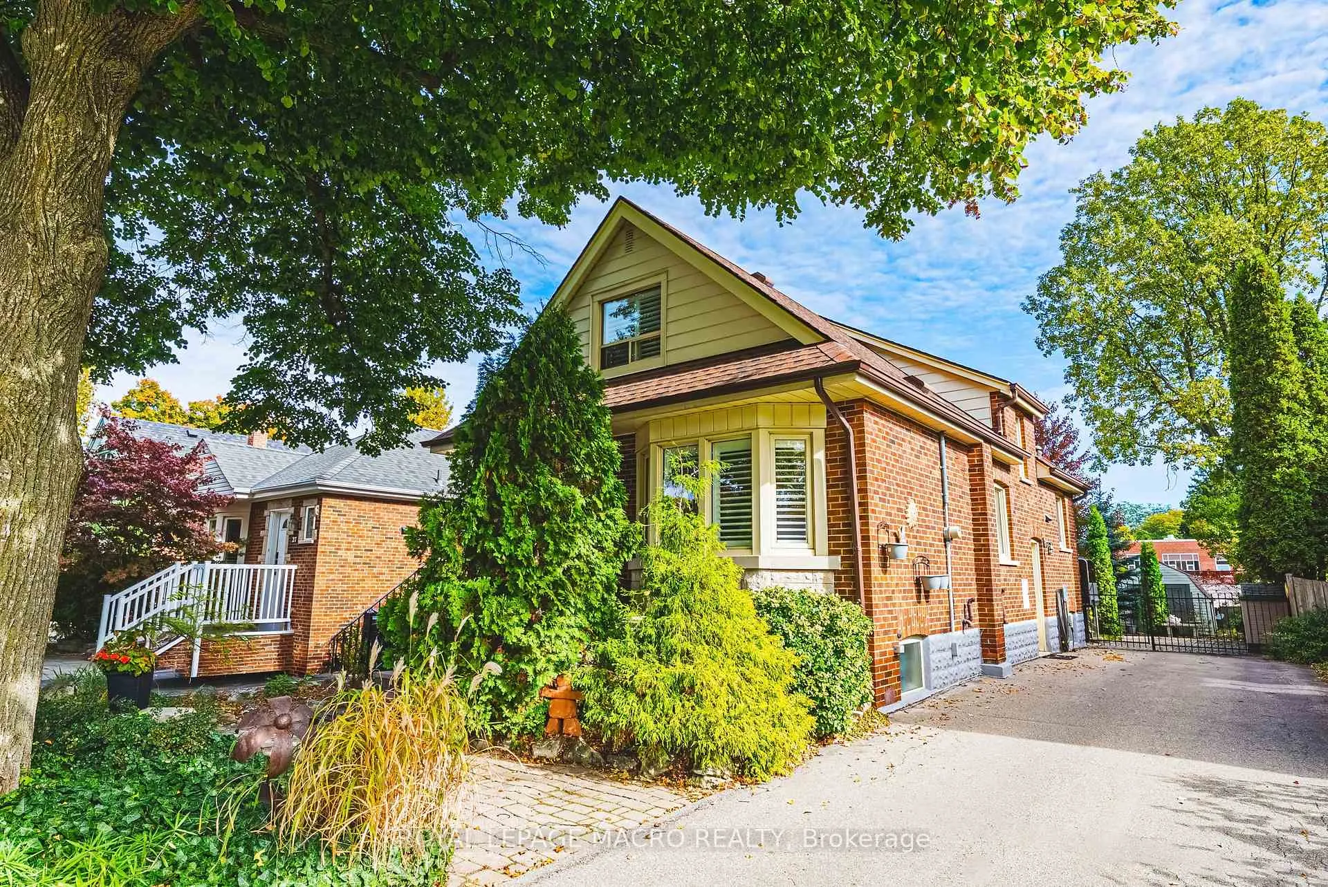 Photo 3 of 31 Buchanan Street, Hamilton, Centremount — HOMEH