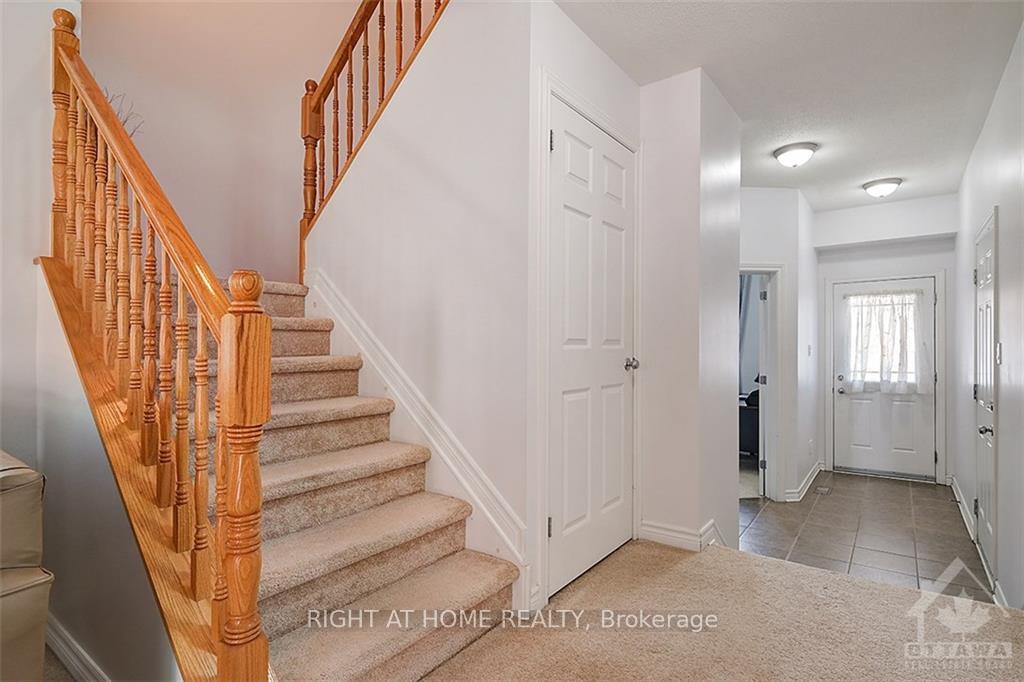 Photo 2 of 849 Clearbrook Drive, Ottawa, Barrhaven - Strandherd — HOMEH