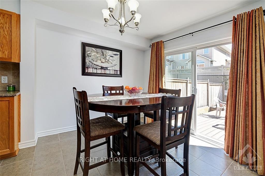 Photo 8 of 849 Clearbrook Drive, Ottawa, Barrhaven - Strandherd — HOMEH