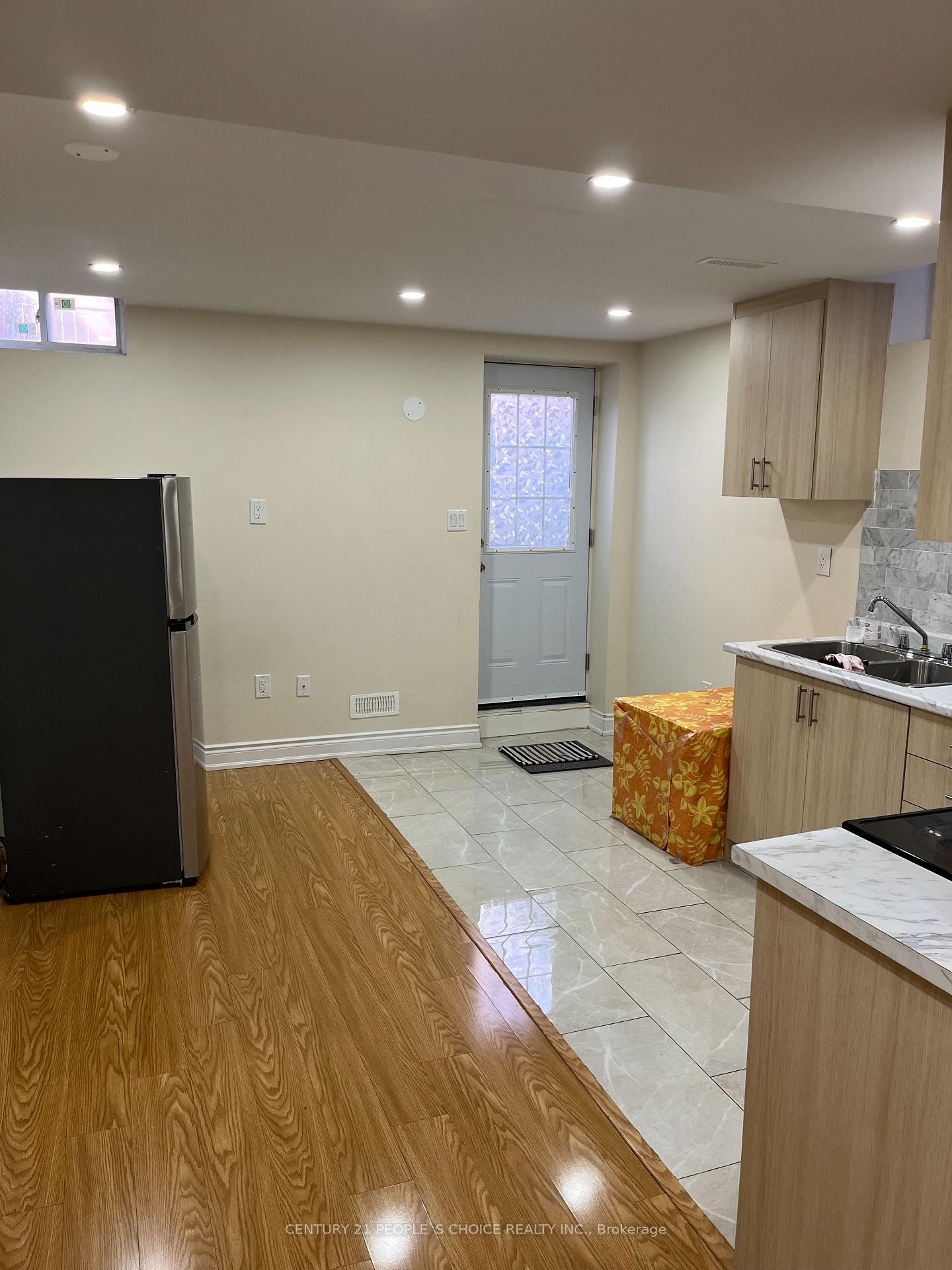 Photo 9 of Unit Bsmt, 14 Bersan Terrace, Brampton, Bram East — HOMEH