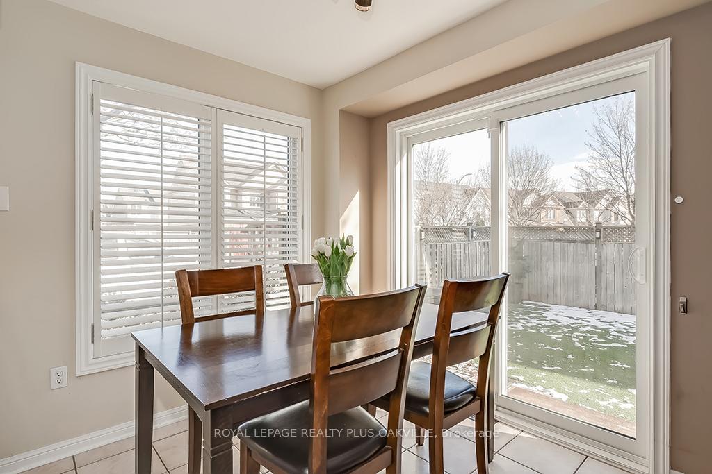 Photo 9 of 2234 Shadetree Avenue, Burlington, Orchard — HOMEH