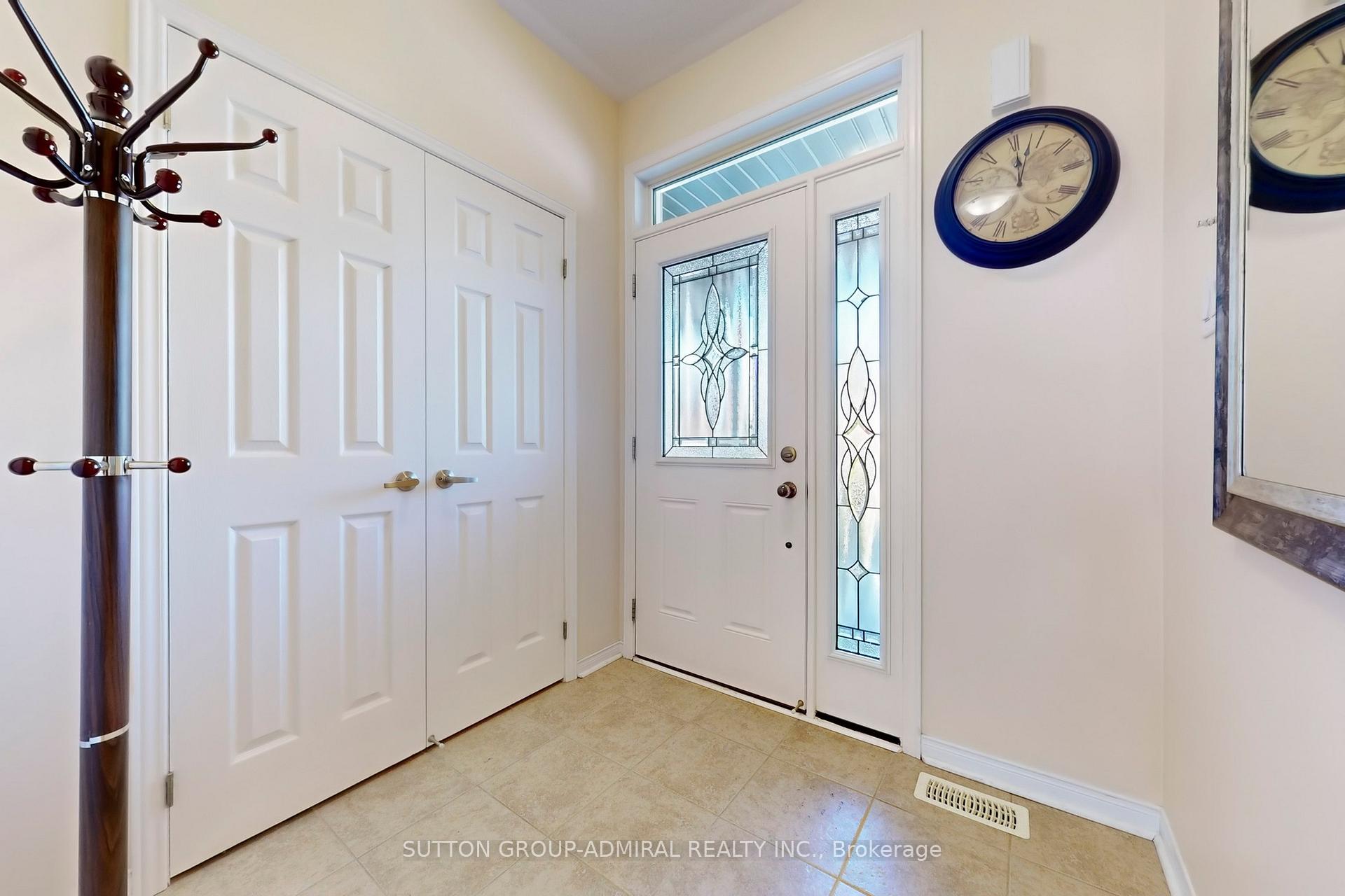 Photo 2 of 23 Warbler Avenue, Vaughan, Patterson — HOMEH