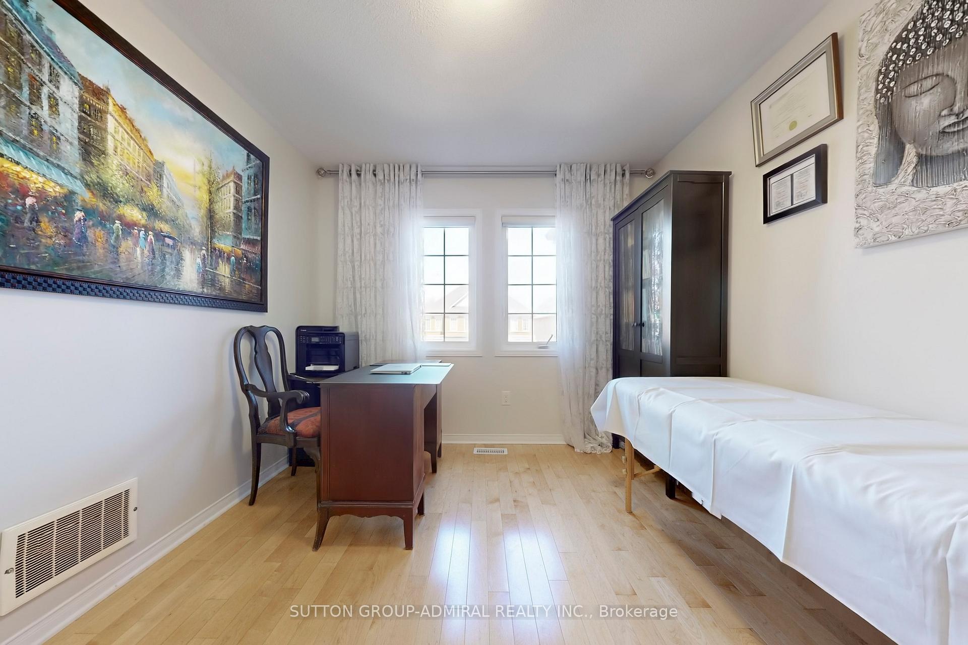Photo 21 of 23 Warbler Avenue, Vaughan, Patterson — HOMEH